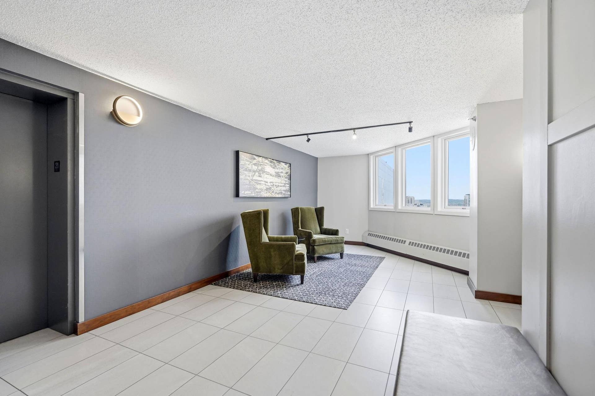 433 S 7th Street, #2113, 19, Minneapolis, MN 55415 433 S 7th Street, #2113, 19, Minneapolis, MN 55415