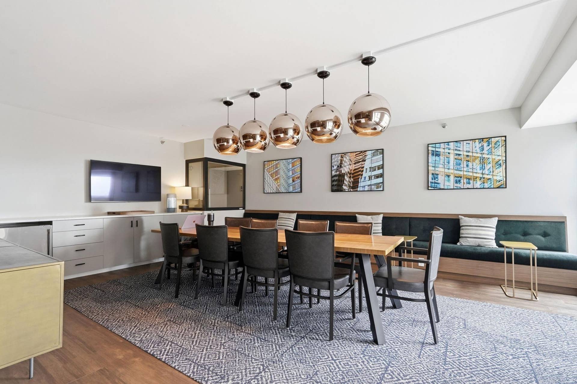 433 S 7th Street, #2113, 19, Minneapolis, MN 55415 433 S 7th Street, #2113, 19, Minneapolis, MN 55415