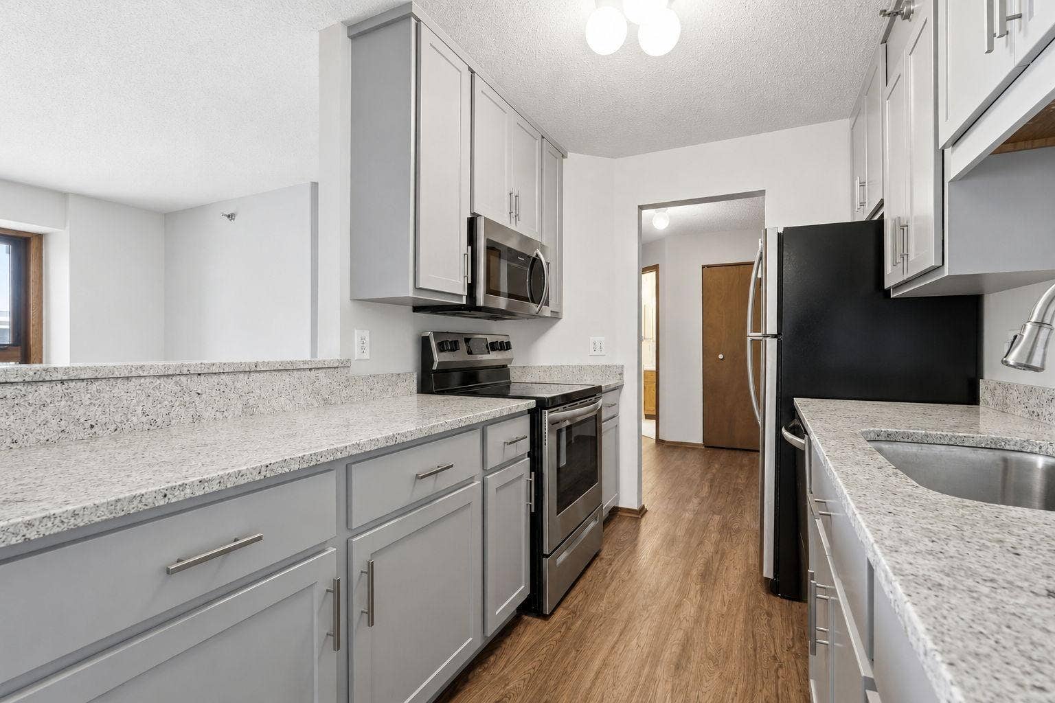 433 S 7th Street, #2113, 19, Minneapolis, MN 55415 433 S 7th Street, #2113, 19, Minneapolis, MN 55415