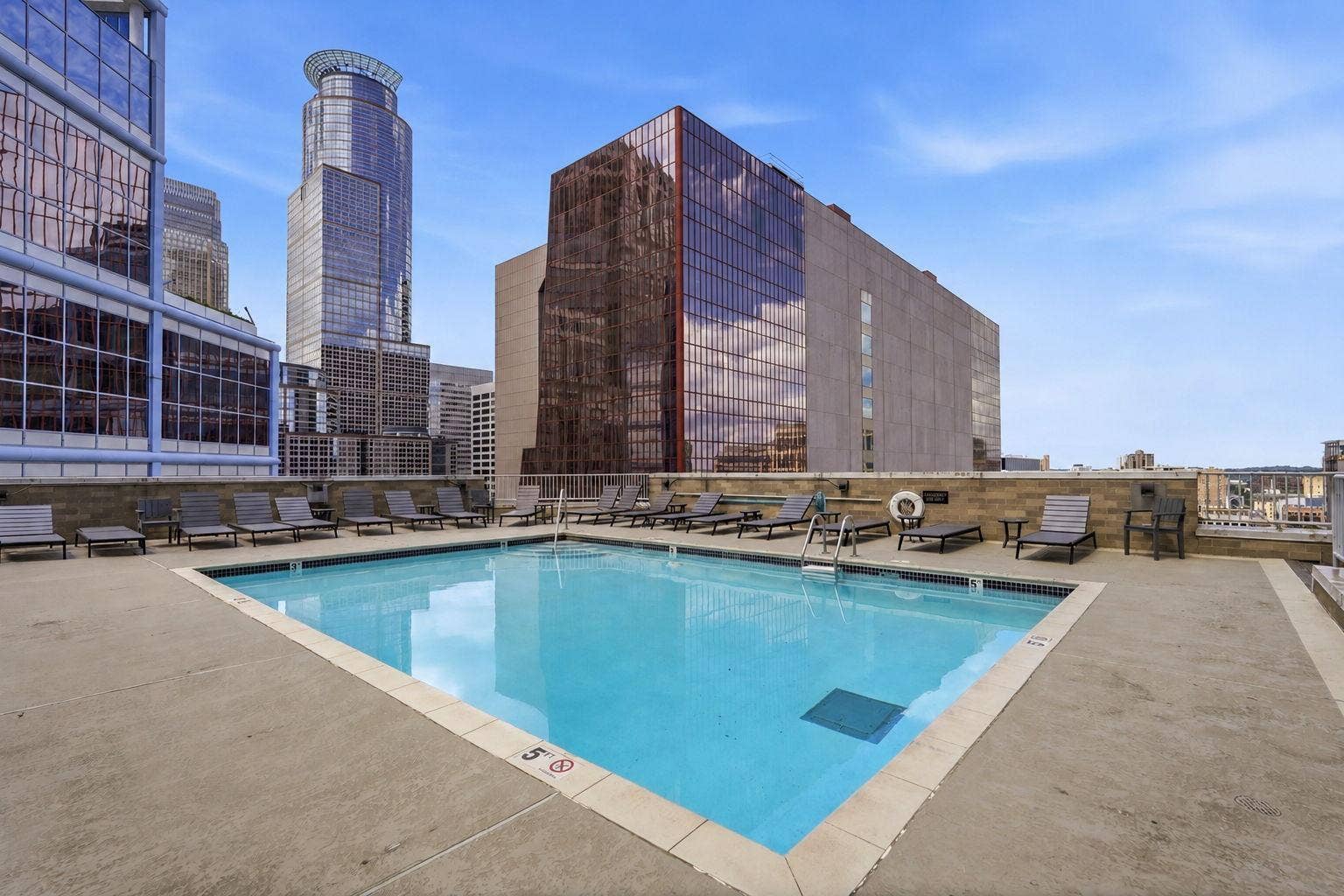 433 S 7th Street, #2113, 19, Minneapolis, MN 55415 433 S 7th Street, #2113, 19, Minneapolis, MN 55415