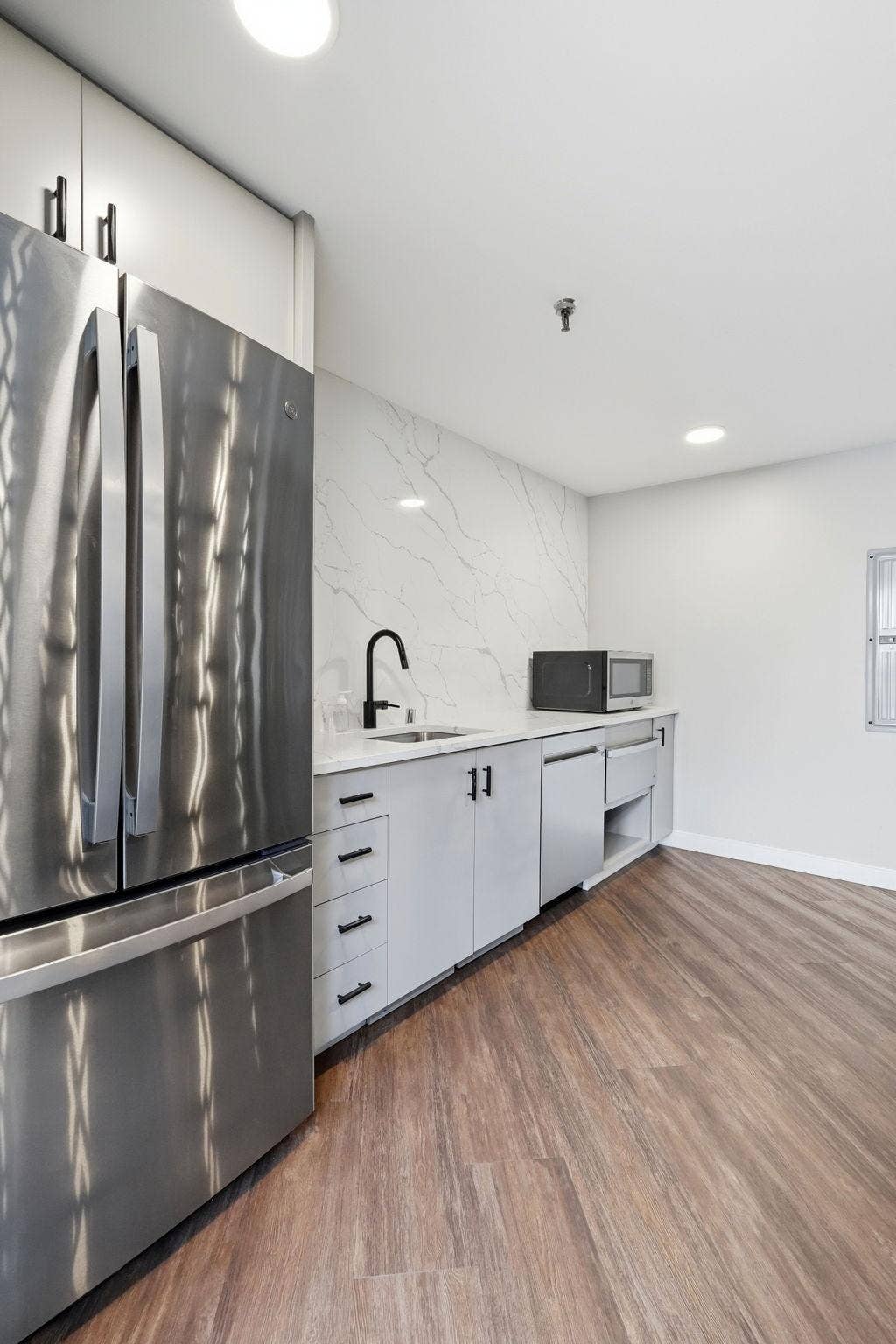 433 S 7th Street, #2113, 19, Minneapolis, MN 55415 433 S 7th Street, #2113, 19, Minneapolis, MN 55415