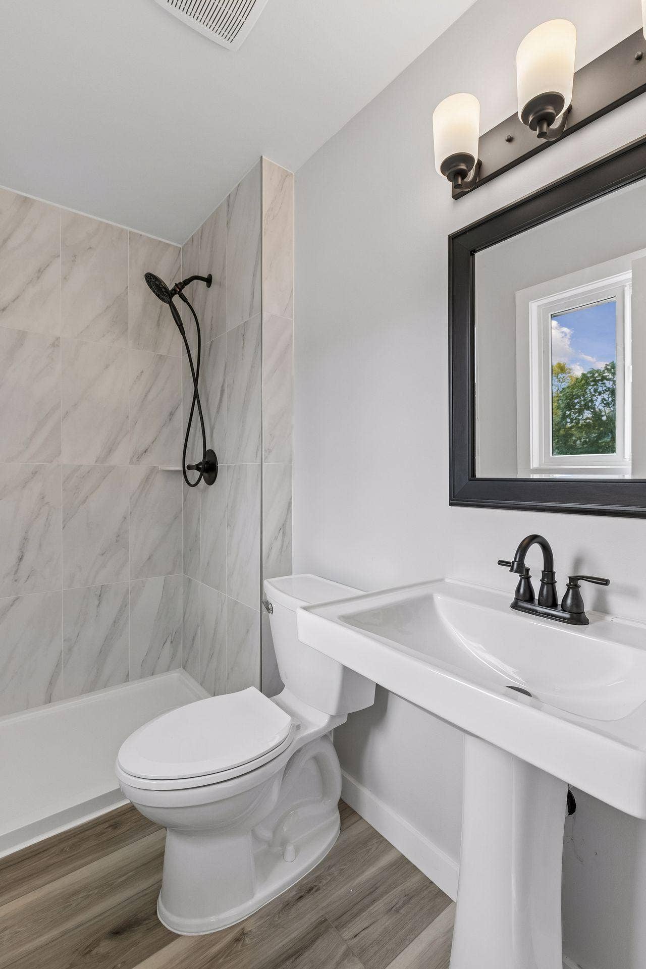 20375 Hughes Avenue W, Lakeville, MN 55044 Photo-022 (7).jpg