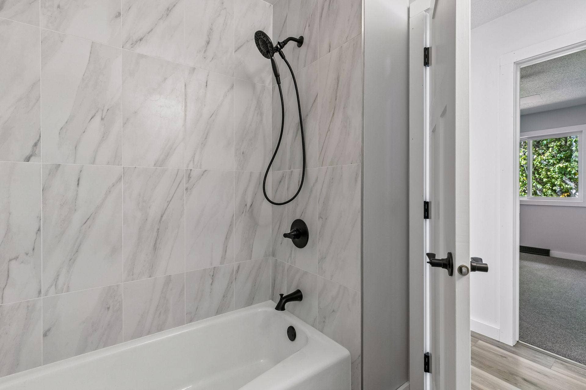 20375 Hughes Avenue W, Lakeville, MN 55044 Photo-028 (5).jpg
