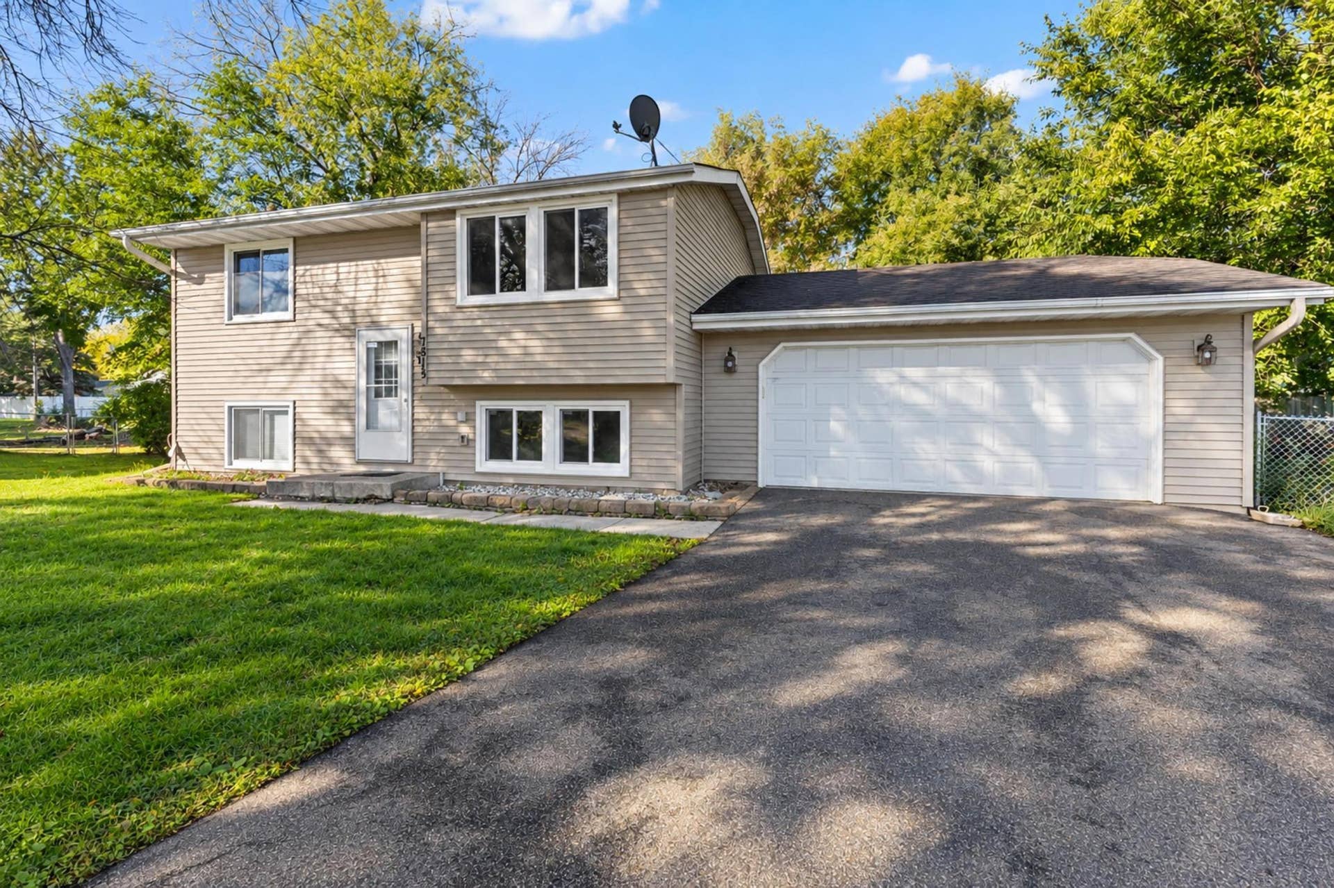 7515 Brunswick Avenue N, Brooklyn Park, MN 55443 20_image oct 5, 2026, 11_14_33 am.png.jpg