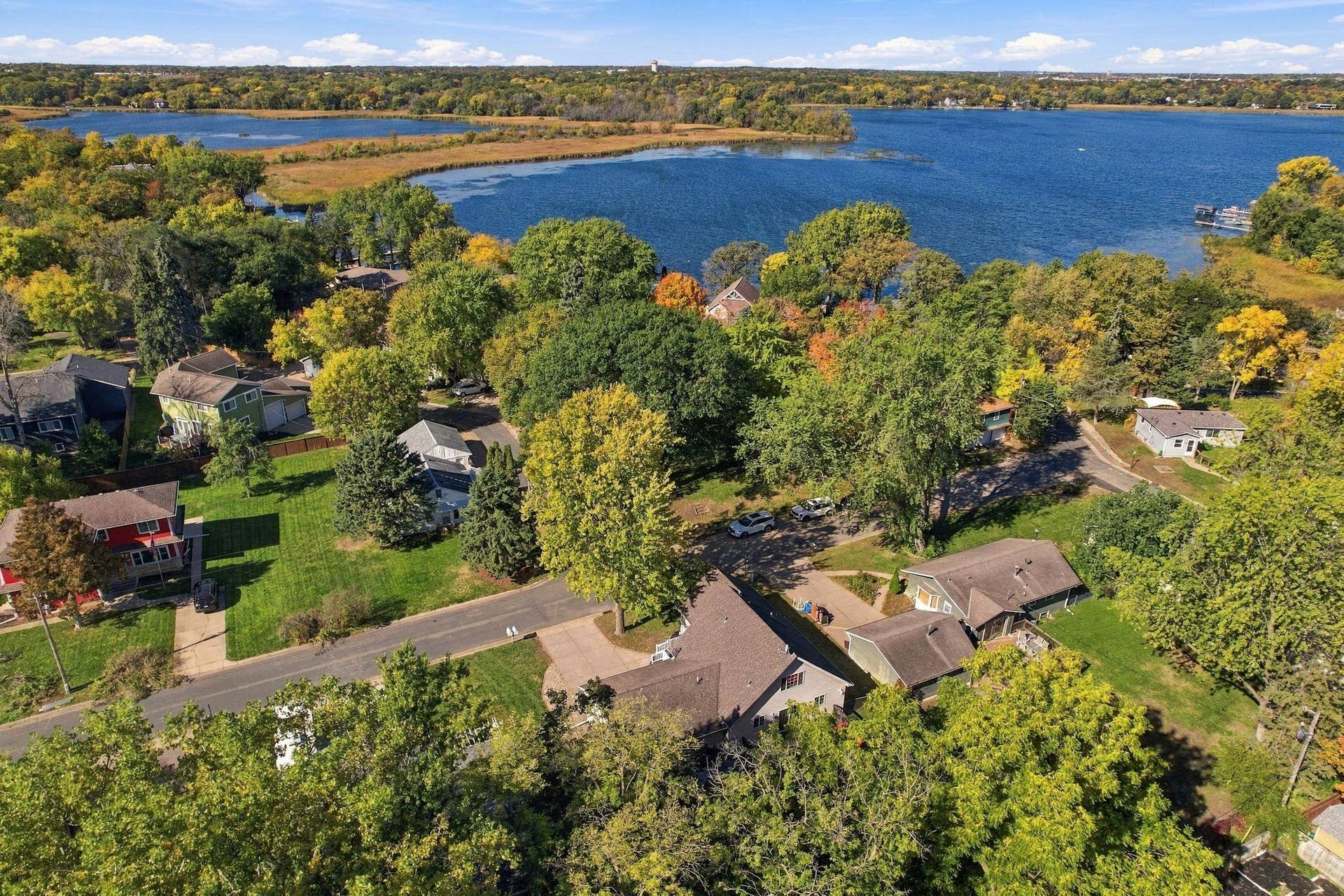 35-web-or-mls-35-6236 Orleans Ln N.jpg