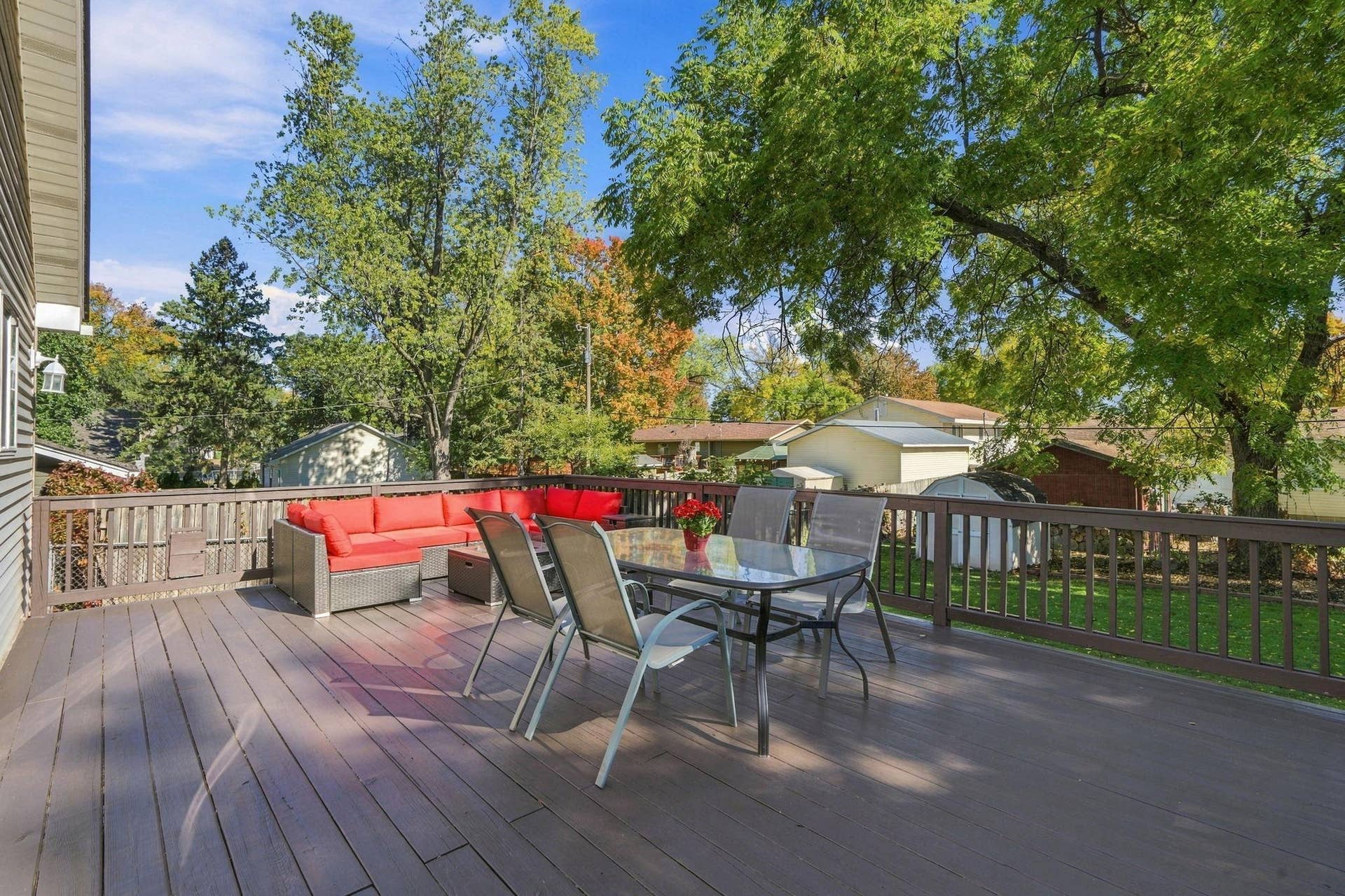 29-web-or-mls-29-6236 Orleans Ln N.jpg