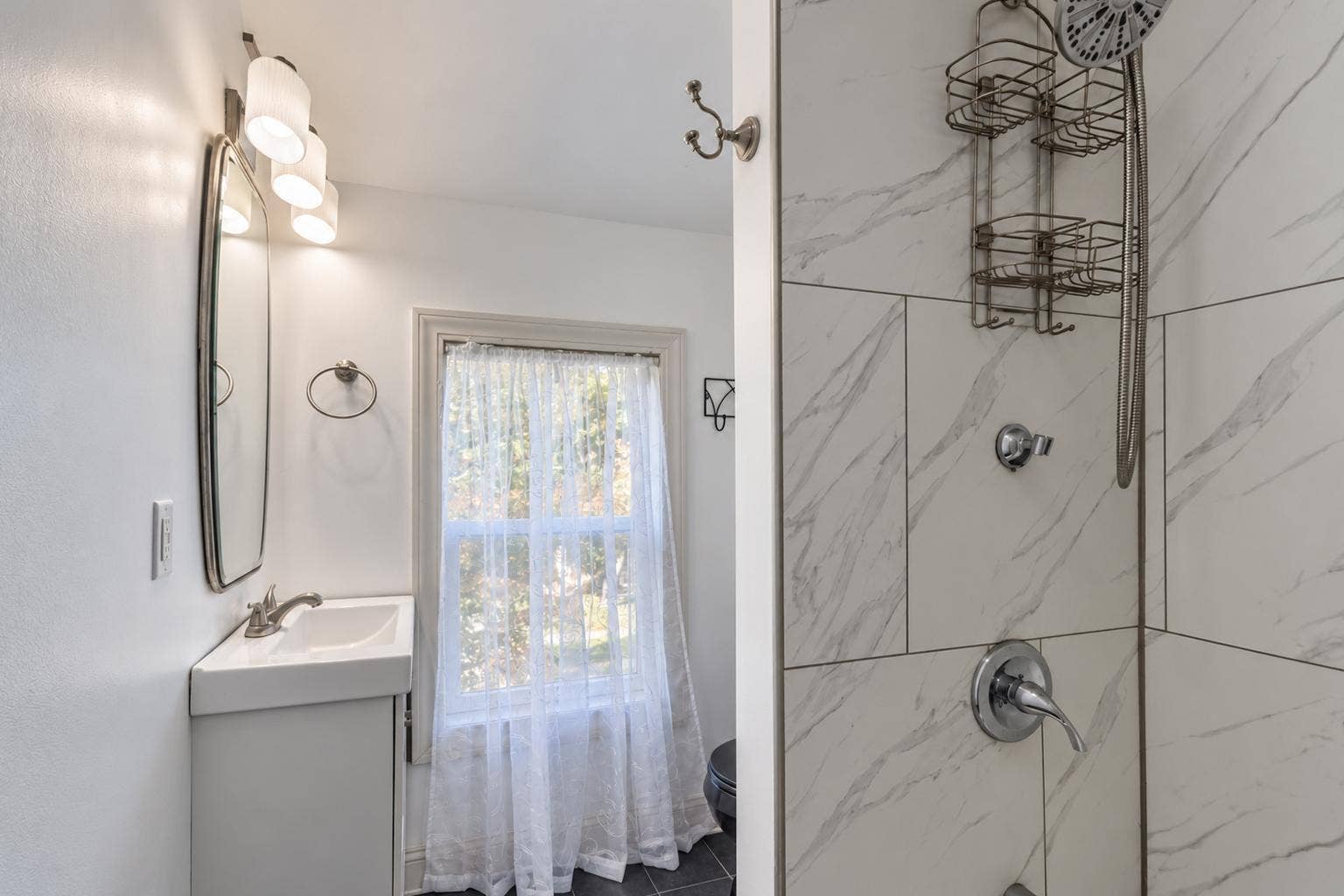 703 S Oak Avenue, Owatonna, MN 55060 32.jpg