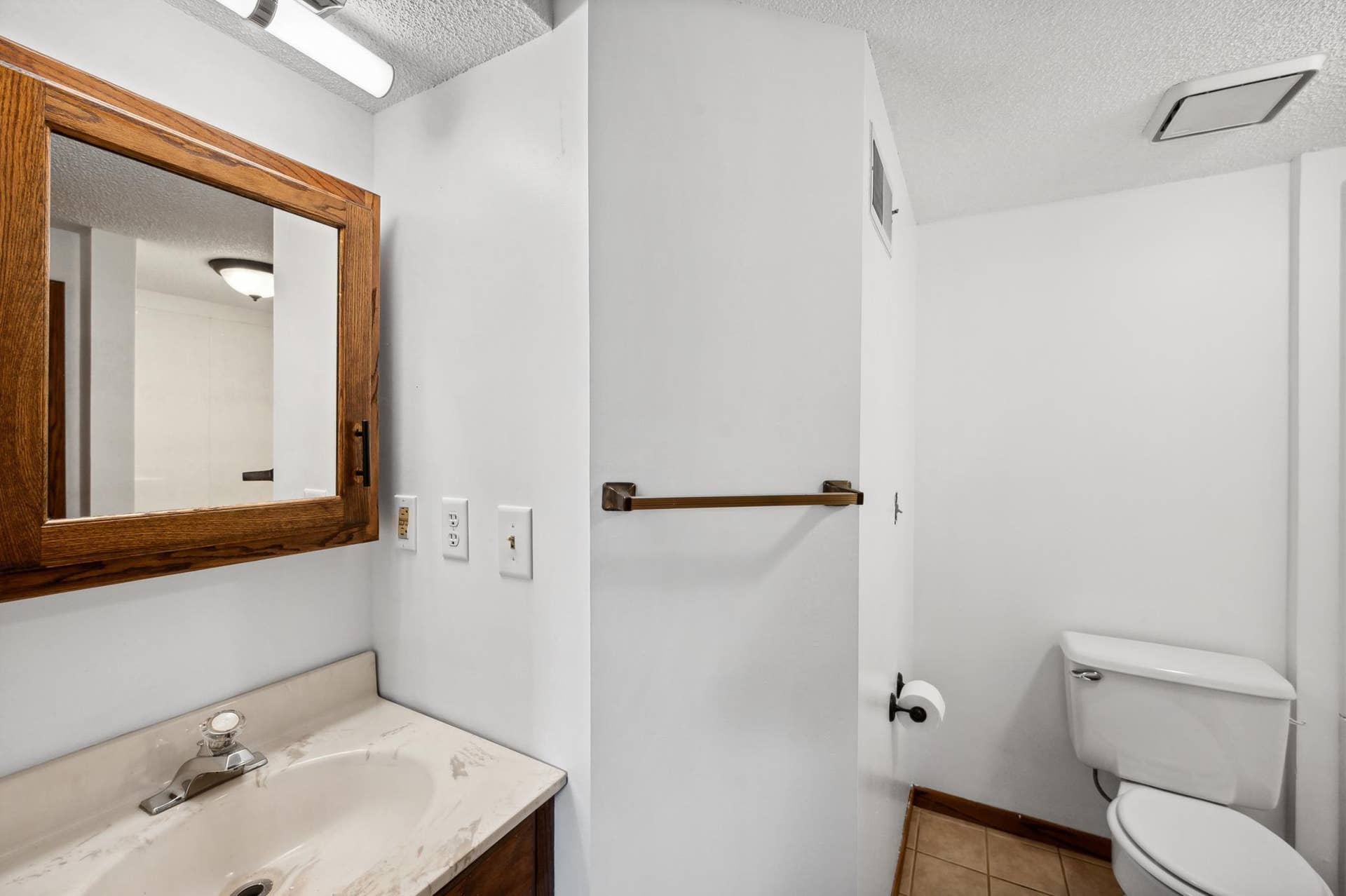 91 Egret Boulevard NW, Minneapolis, MN 55448 FSF_7878.jpg