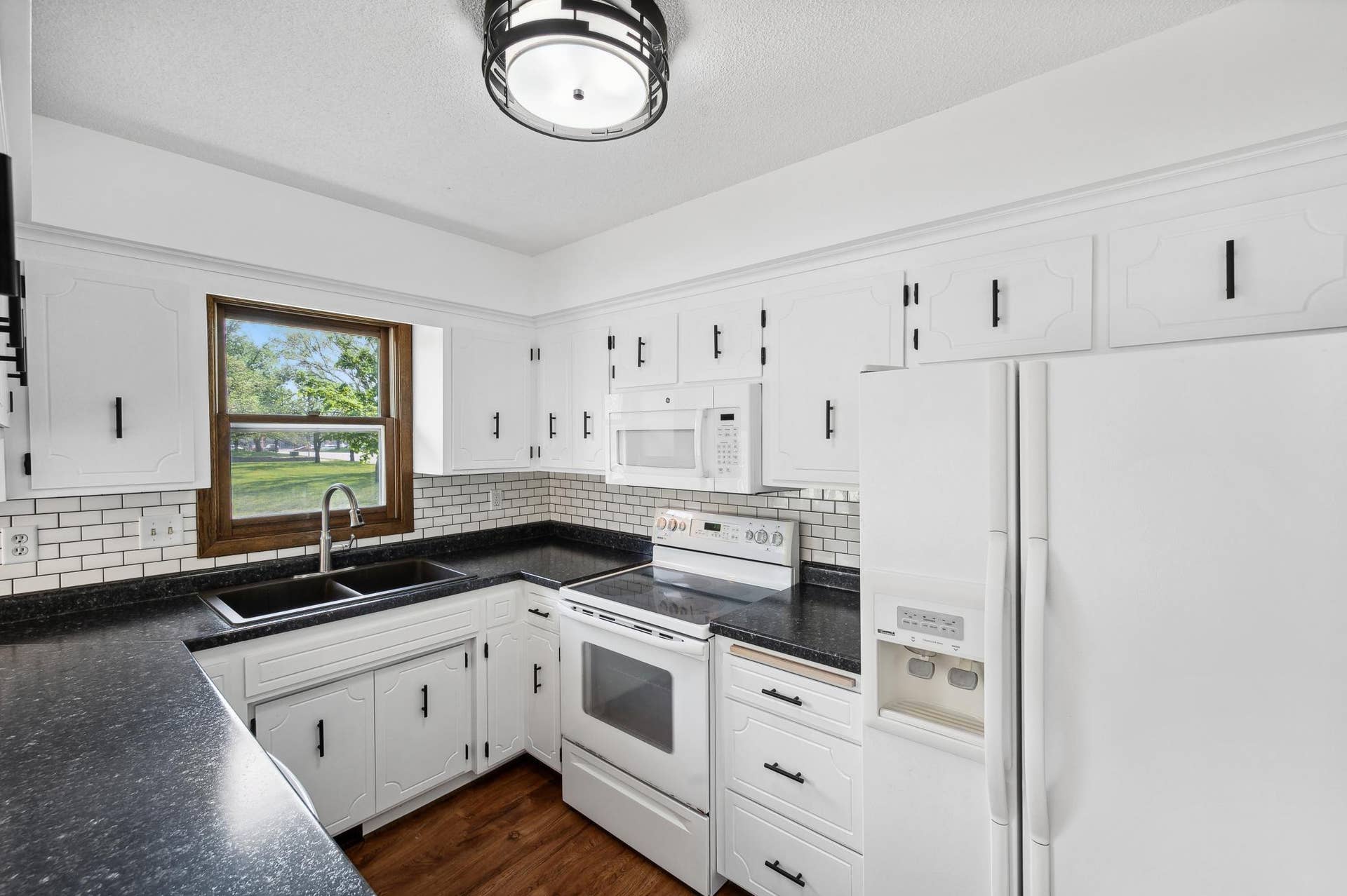 91 Egret Boulevard NW, Minneapolis, MN 55448 FSF_7798.jpg