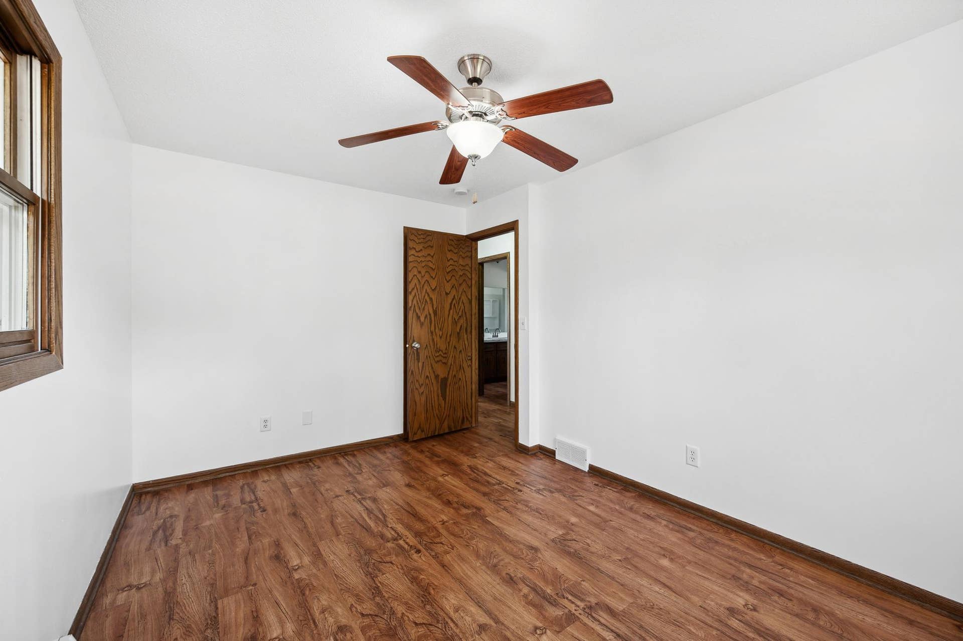 91 Egret Boulevard NW, Minneapolis, MN 55448 FSF_7833.jpg