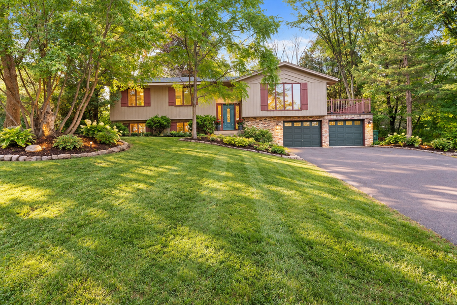 Property photo for 5905 Country Club Road, Excelsior, MN