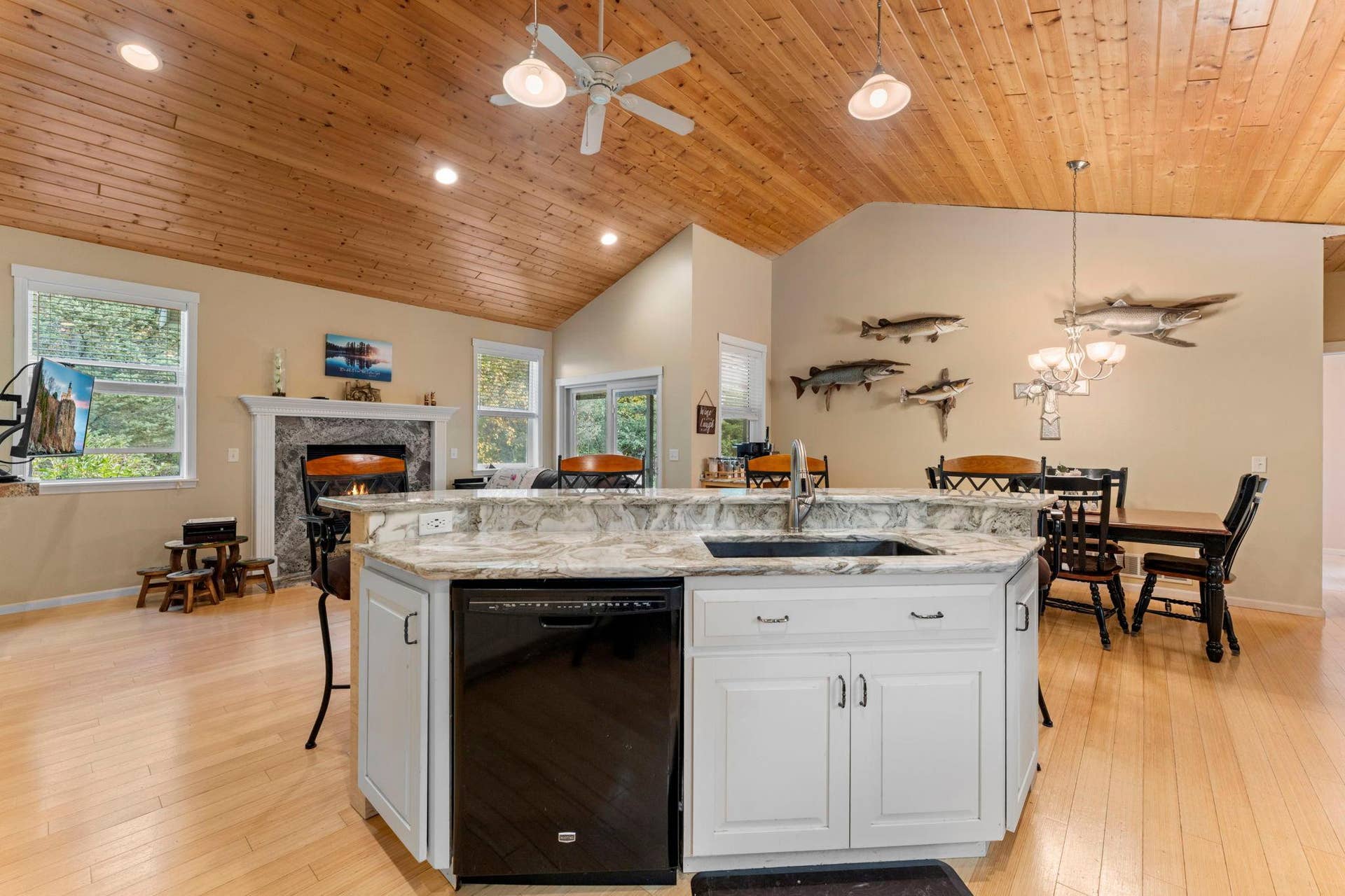 449 Roosevelt Drive, Dresser, WI 54009 Open concept with bamboo floors