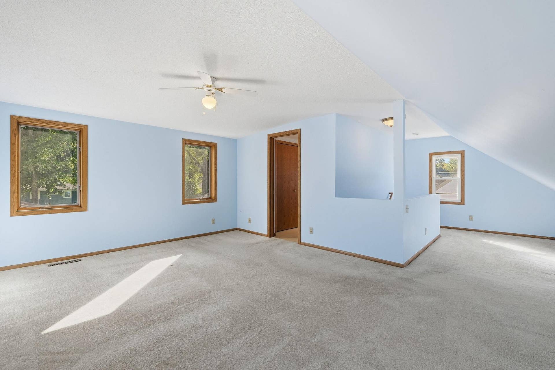 9917 Pleasant Avenue S, Bloomington, MN 55420 Large Primary Bedroom with Ensuite Bath and Closets