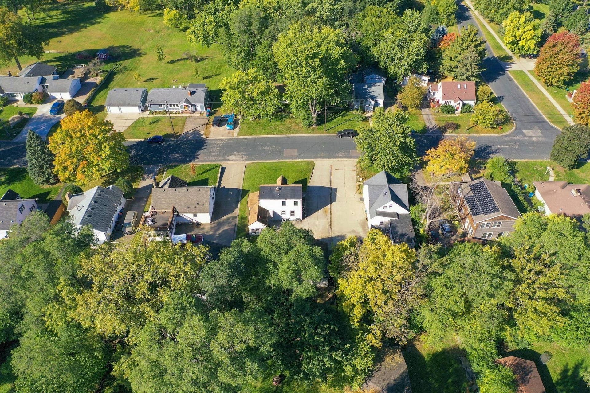 9917 Pleasant Avenue S, Bloomington, MN 55420 9917 Pleasant Avenue S, Bloomington, MN 55420