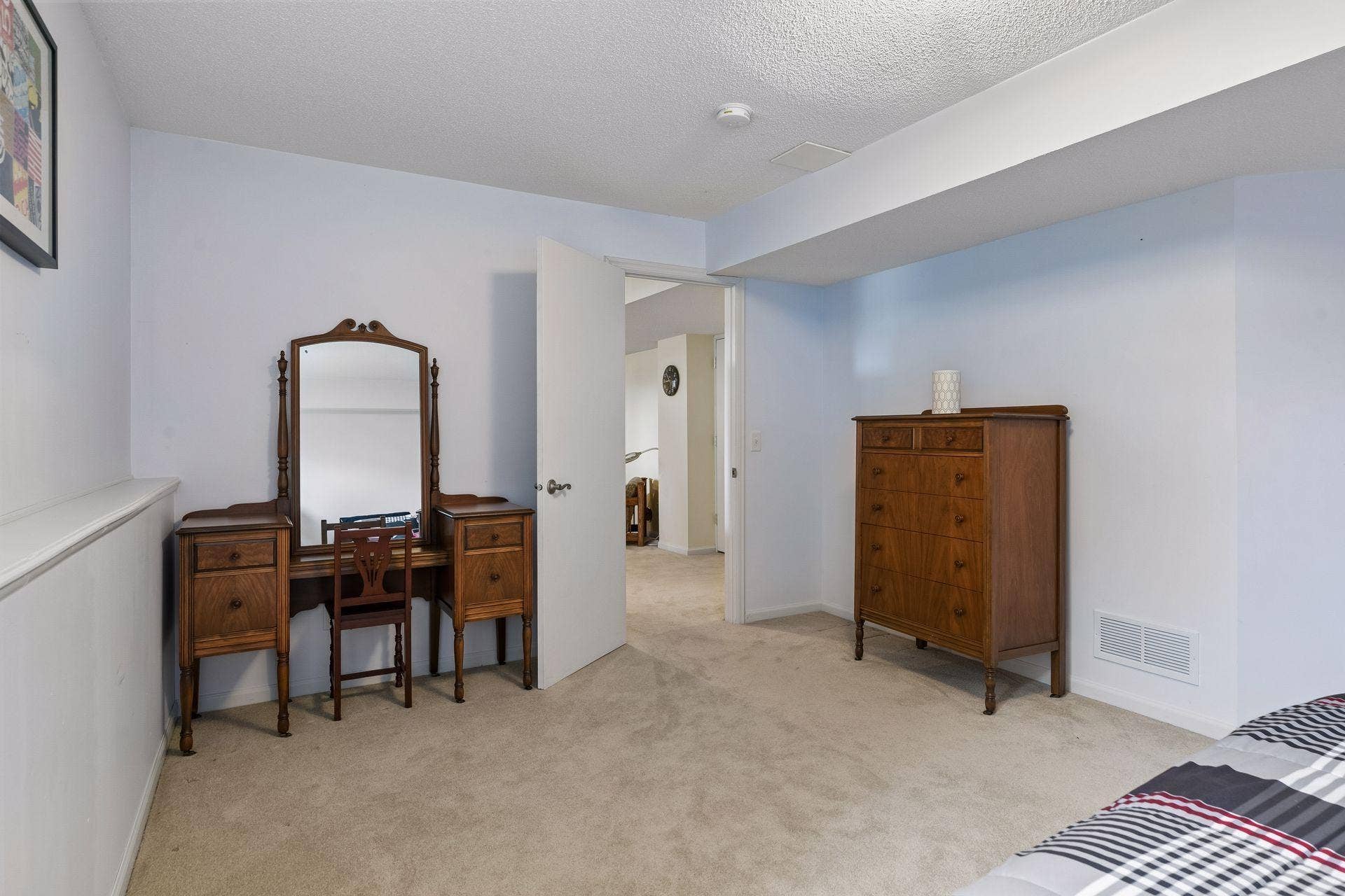 957 Lake Ridge Bay, Woodbury, MN 55129 957 Lake Ridge Bay, Woodbury, MN 55129