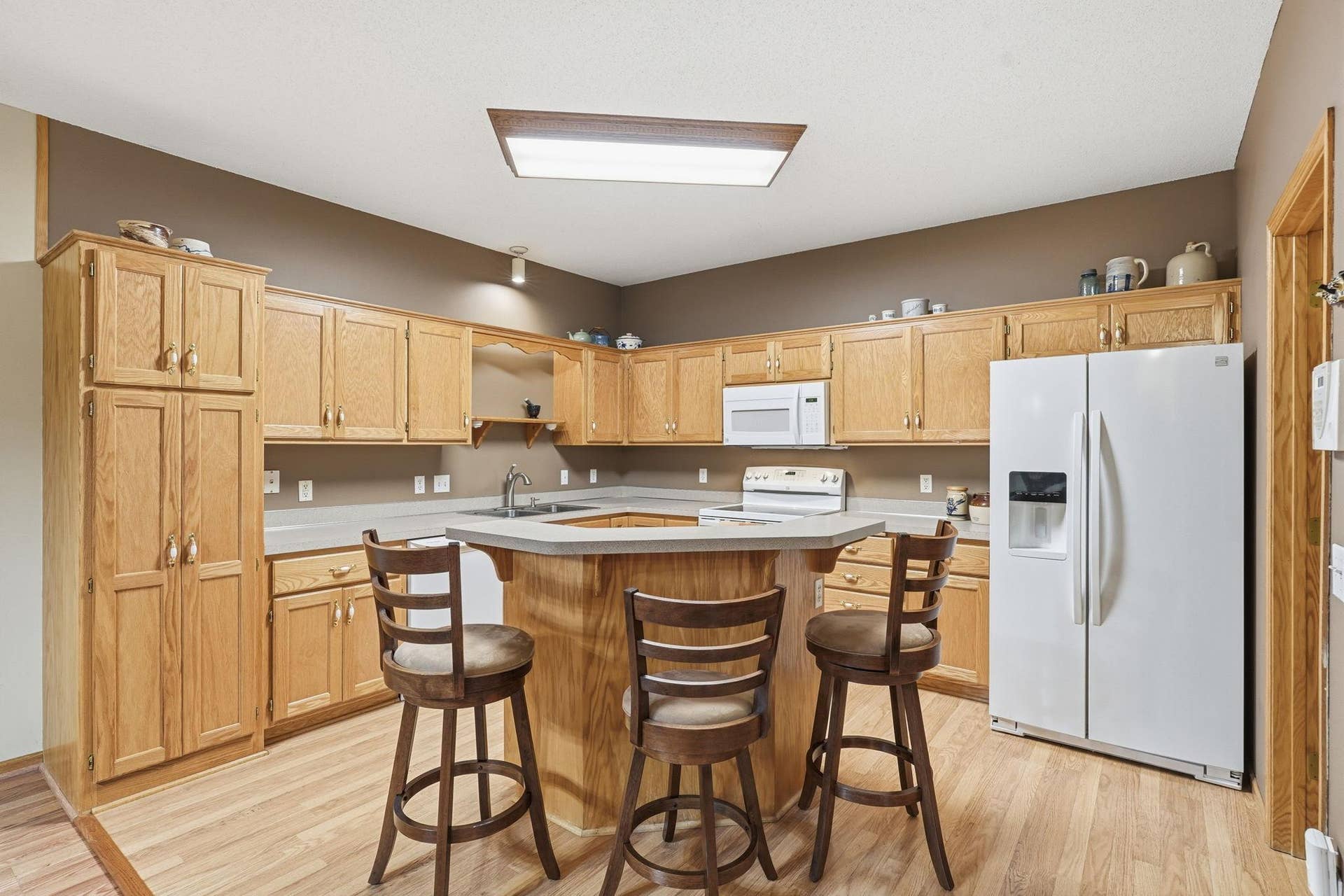 Two-tiered kitchen island