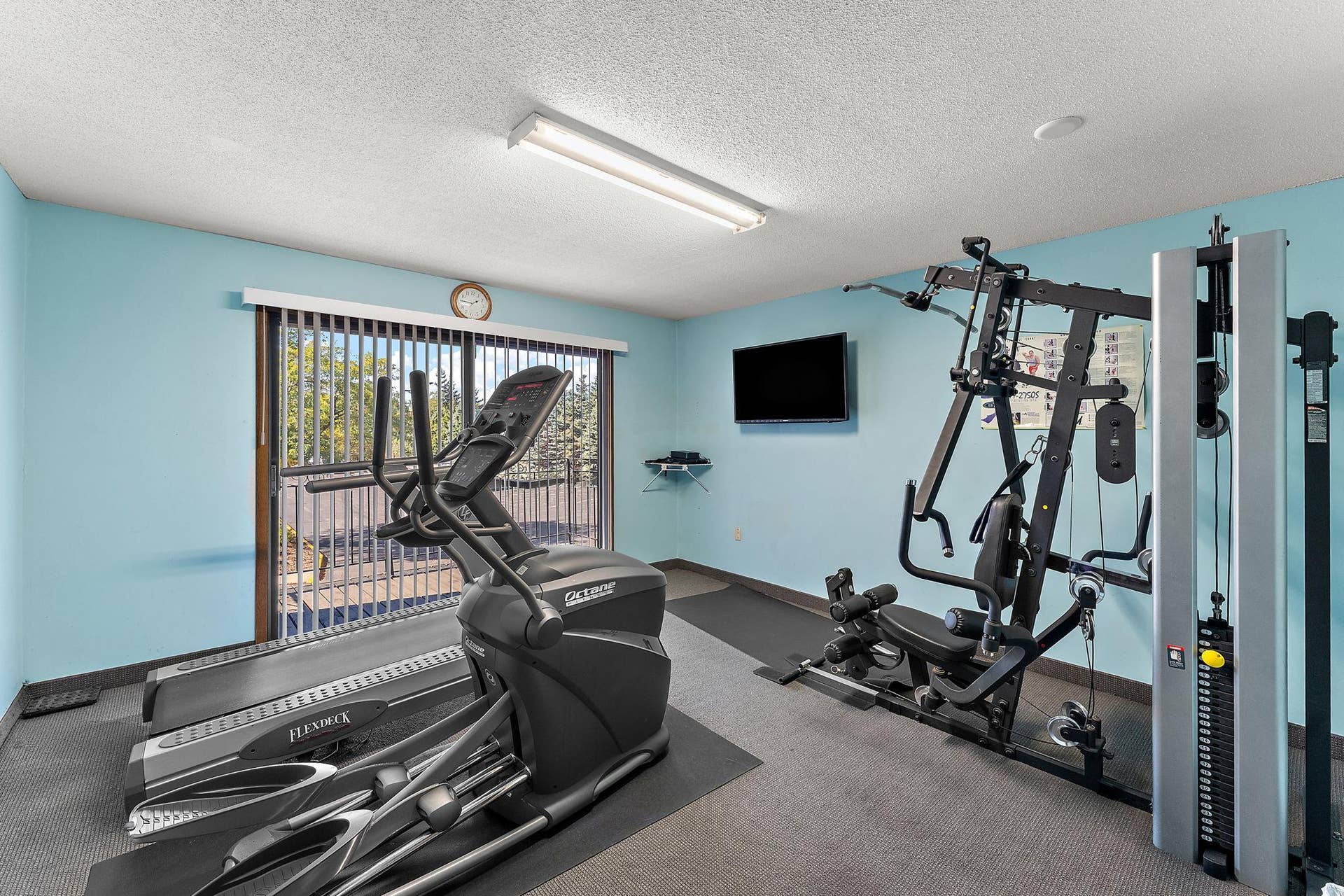 4100 Parklawn Avenue, #318, Edina, MN 55435 Fitness Room