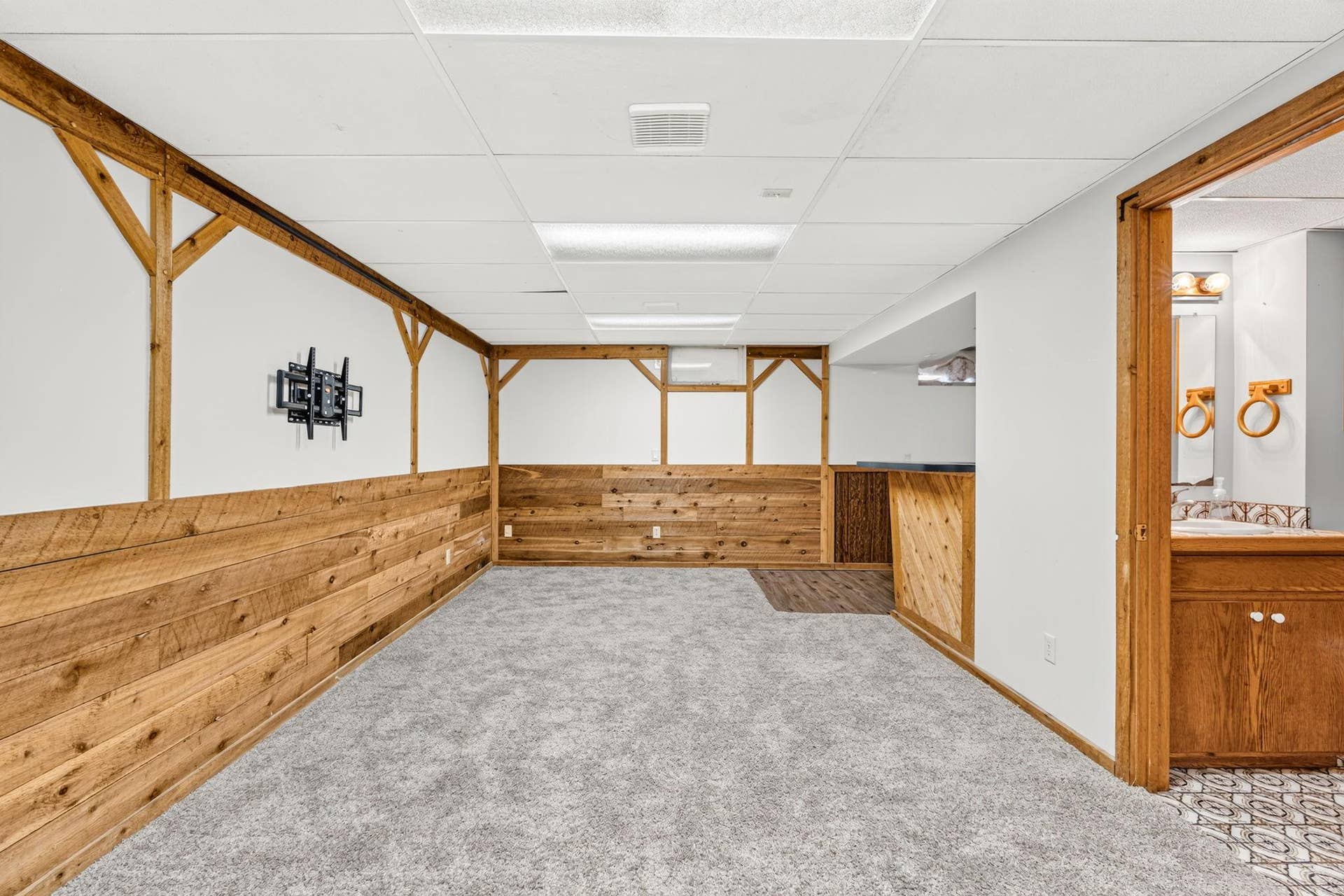 13629 Nagell Circle, Maple Grove, MN 55311 30-web-or-mls-DSC04070.jpg