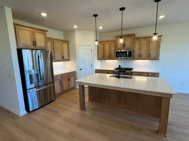 6122 158th Street N, Hugo, MN 55038 Willow II Spec - Kitchen.jpg
