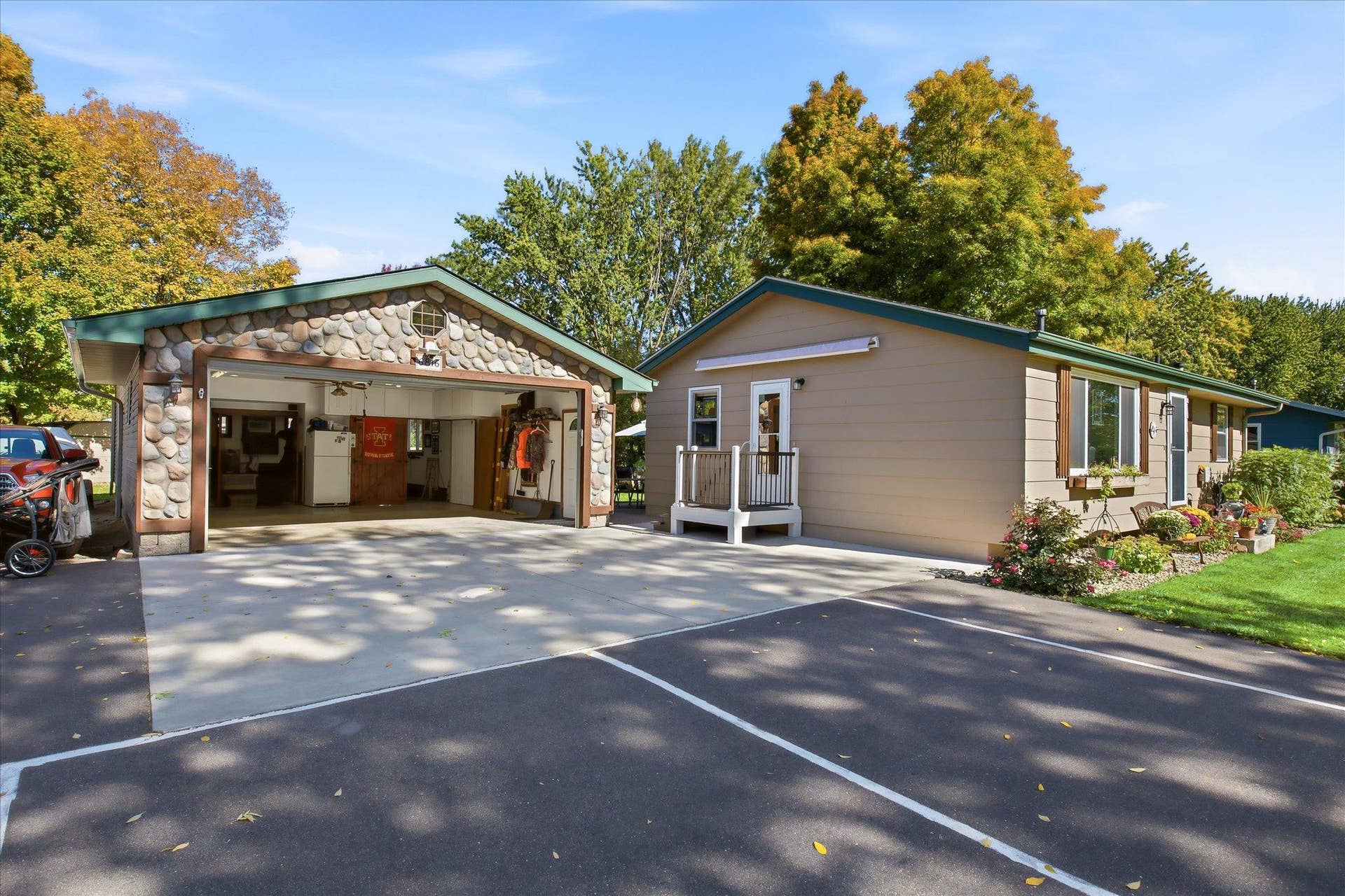 6816 Casey Parkway, Prior Lake, MN 55372 6816 Casey Parkway, Prior Lake, MN 55372