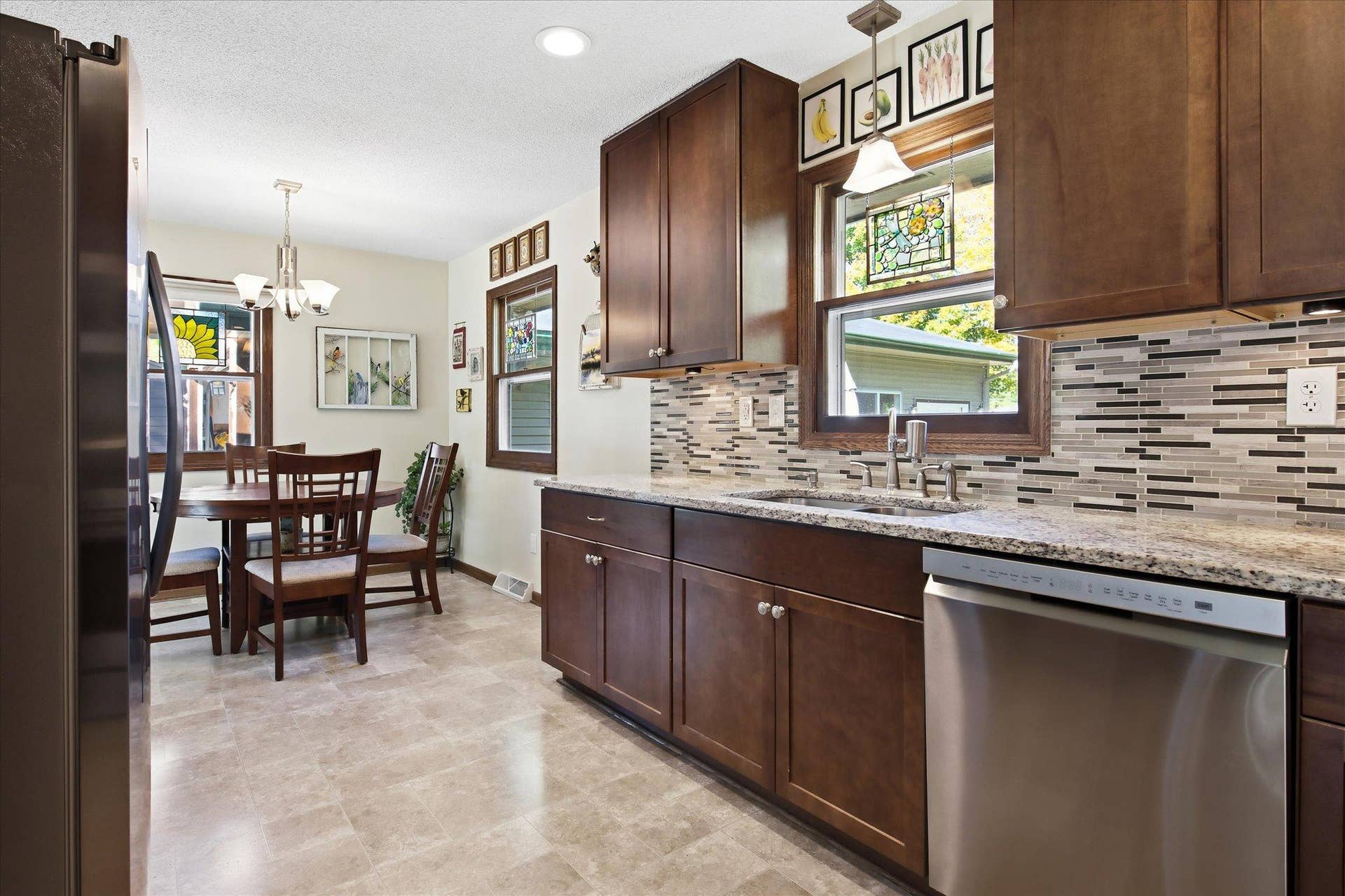 6816 Casey Parkway, Prior Lake, MN 55372 6816 Casey Parkway, Prior Lake, MN 55372