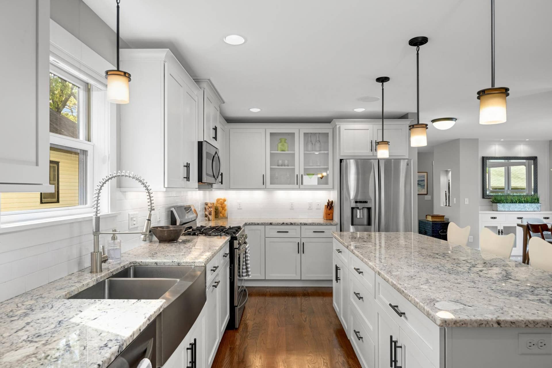 3105 44th Avenue S, 15, Minneapolis, MN 55406 Lots of counter space!