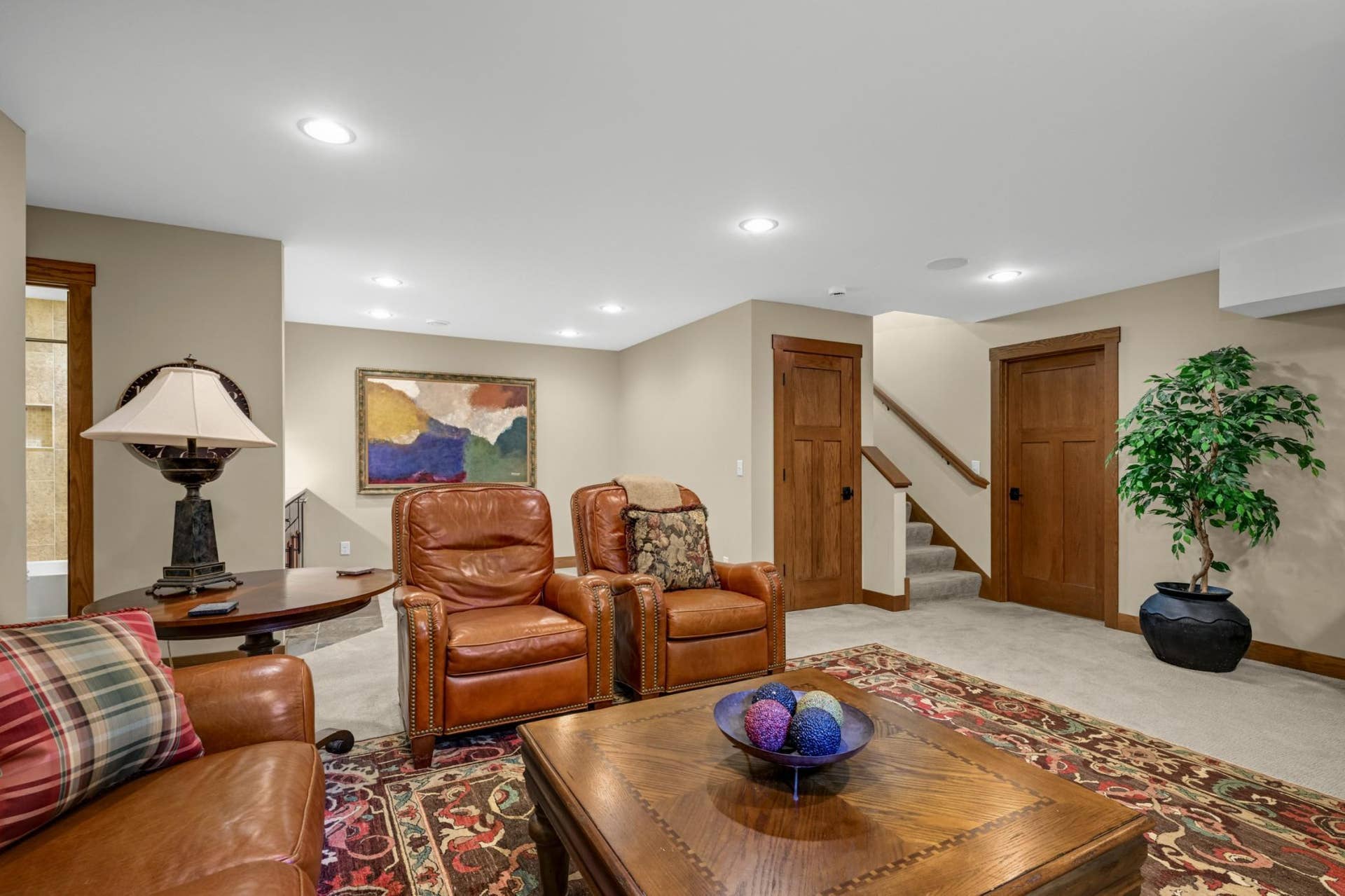 3105 44th Avenue S, 15, Minneapolis, MN 55406 Recreation room with a wet bar and room for a game table