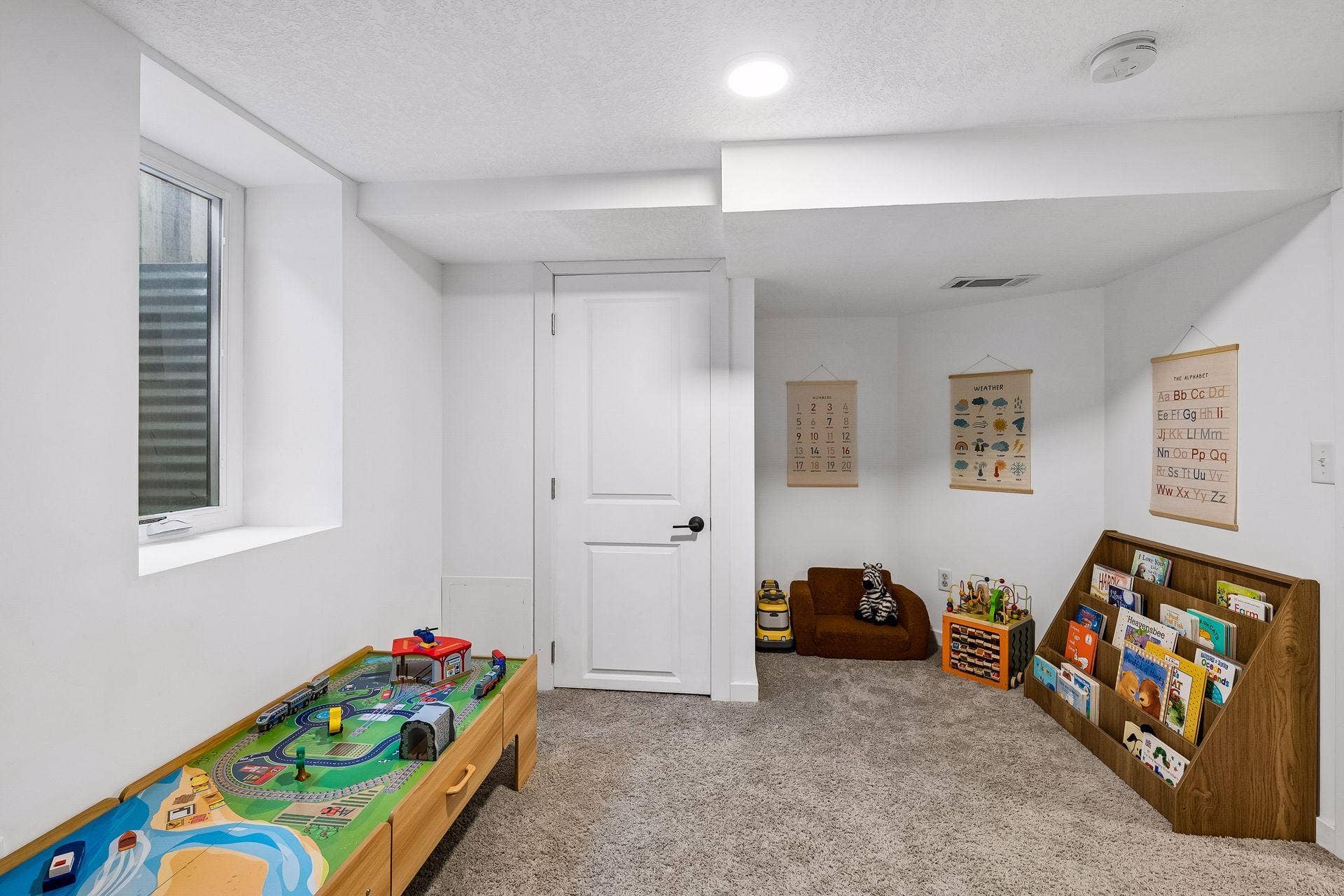 3233 Edgewood Avenue S, Saint Louis Park, MN 55426 3233 Edgewood Avenue S, Saint Louis Park, MN 55426