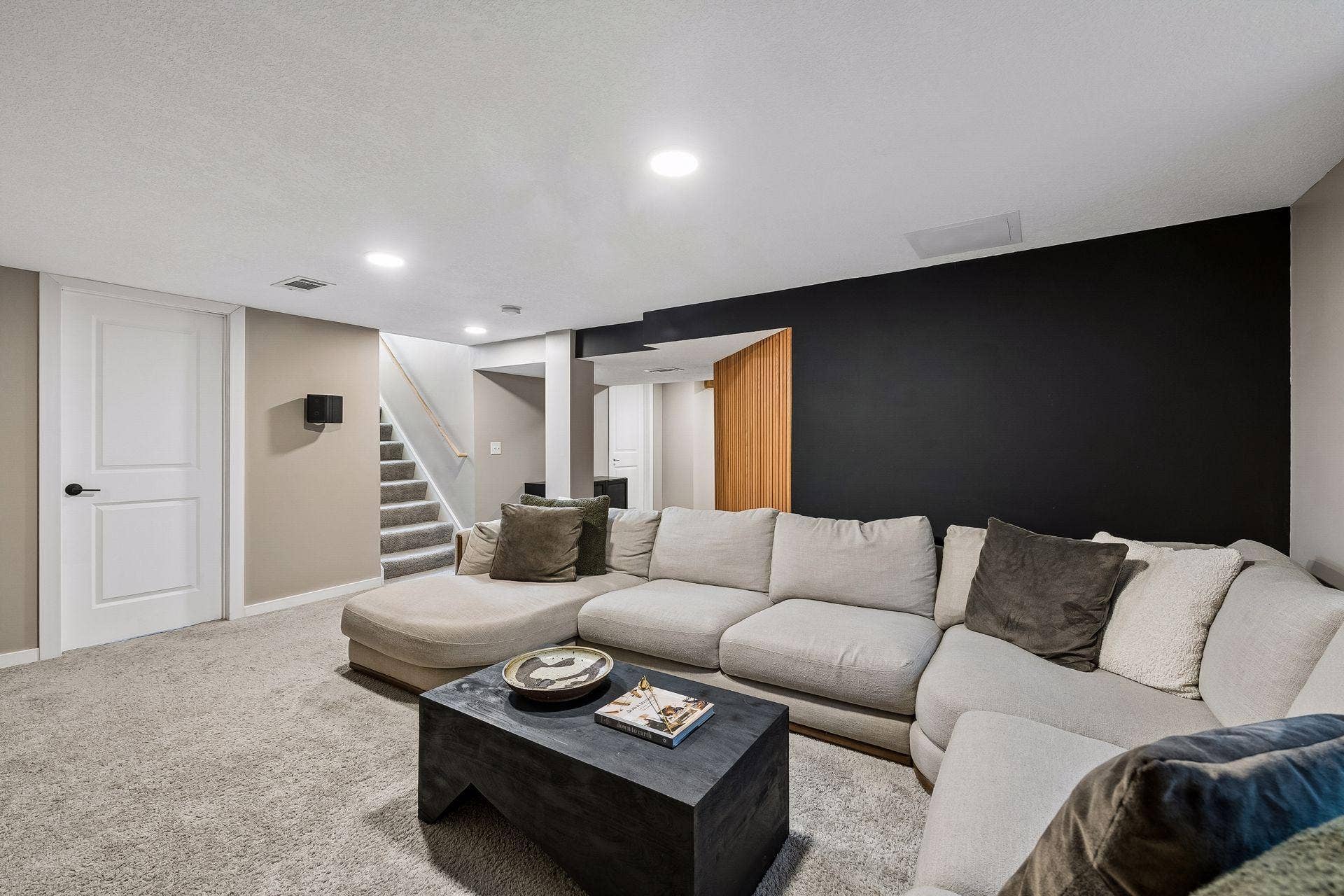 3233 Edgewood Avenue S, Saint Louis Park, MN 55426 3233 Edgewood Avenue S, Saint Louis Park, MN 55426
