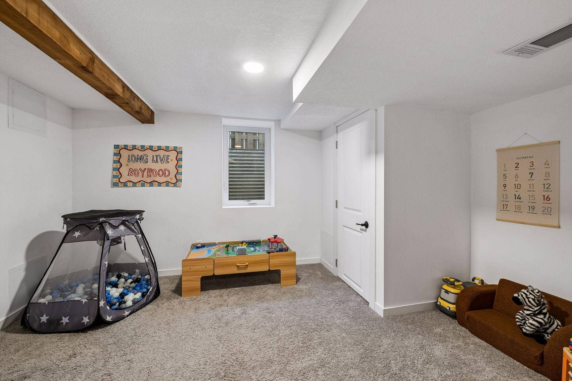 3233 Edgewood Avenue S, Saint Louis Park, MN 55426 3233 Edgewood Avenue S, Saint Louis Park, MN 55426