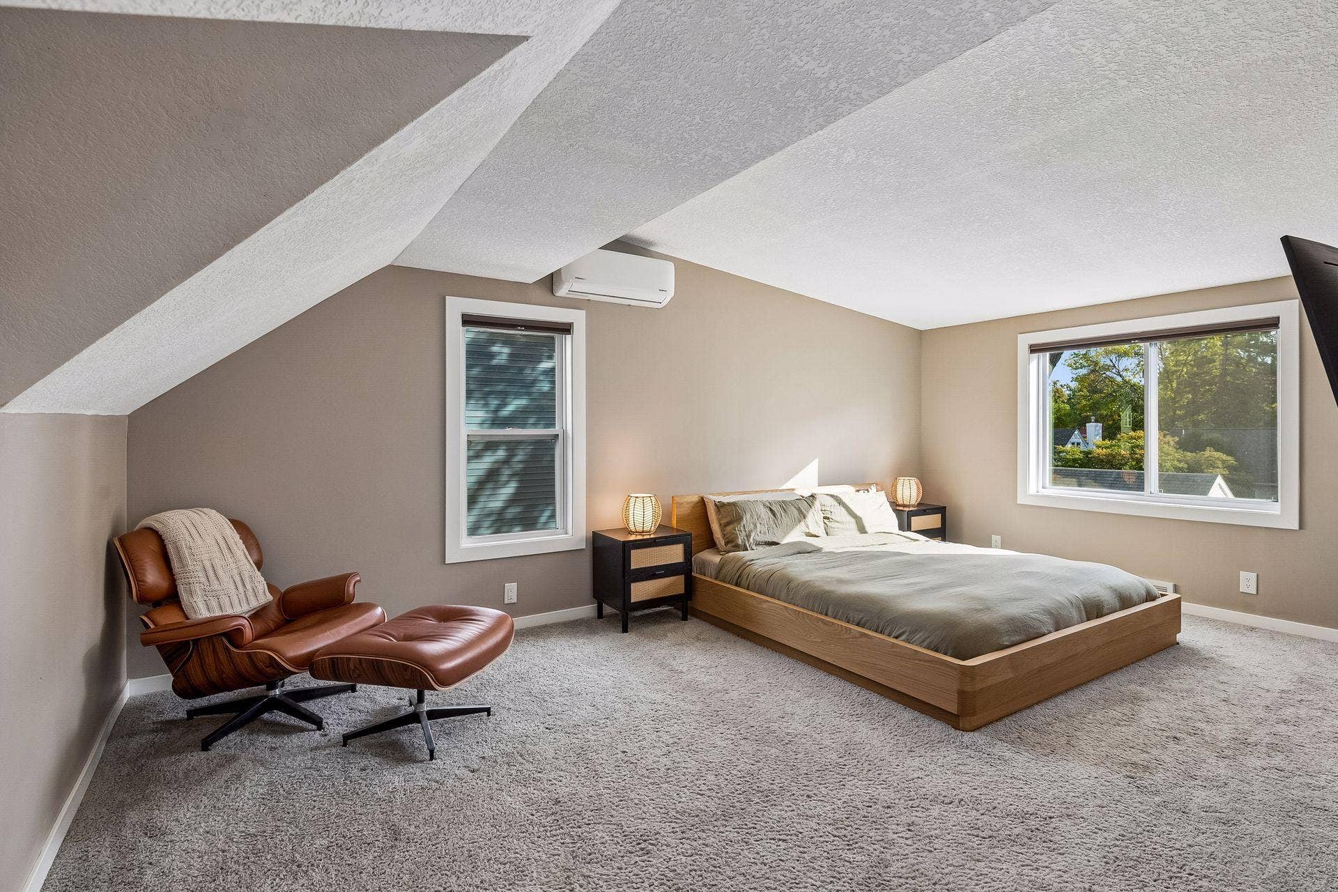 3233 Edgewood Avenue S, Saint Louis Park, MN 55426 3233 Edgewood Avenue S, Saint Louis Park, MN 55426