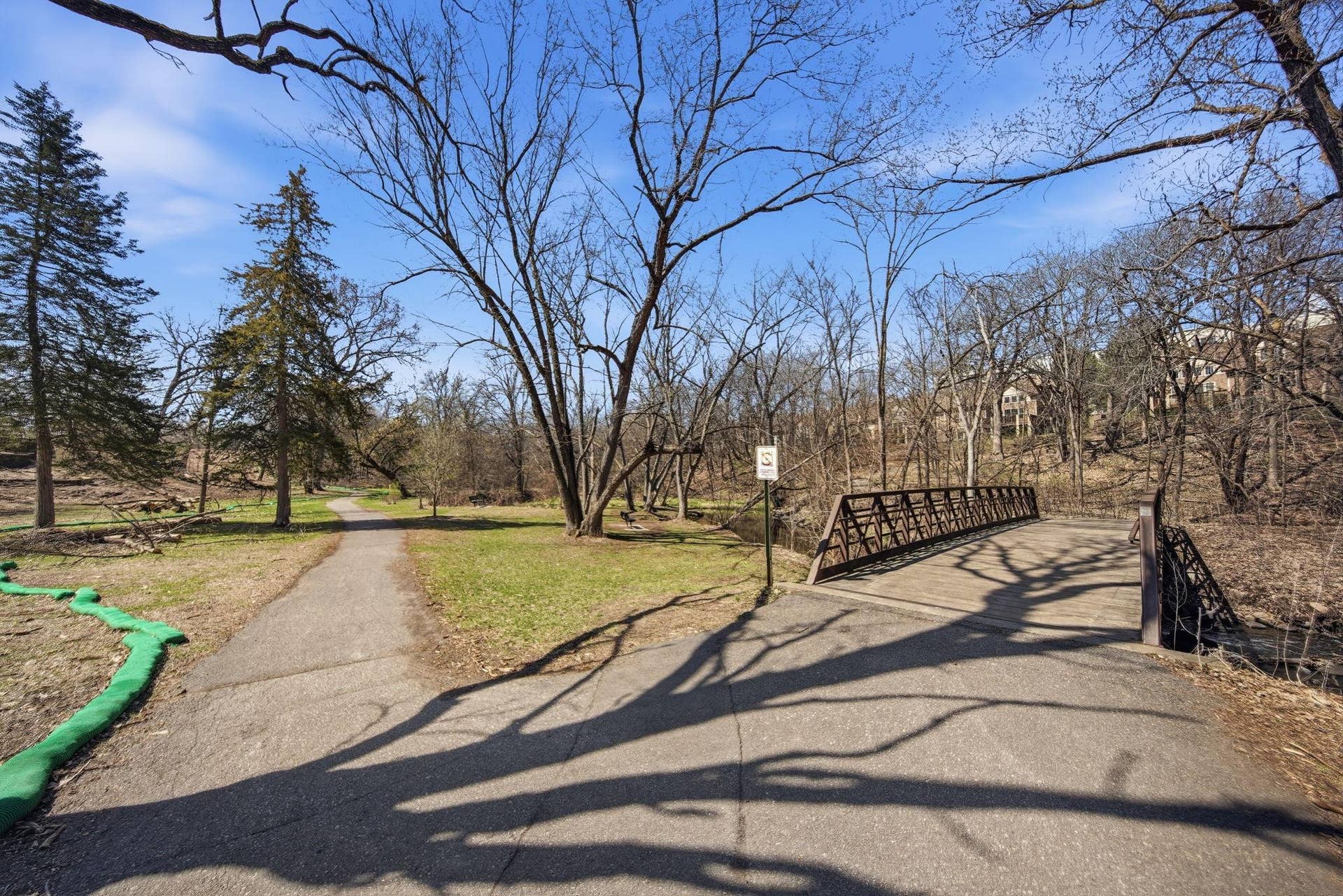 Walking trail in 9 Mile Creek