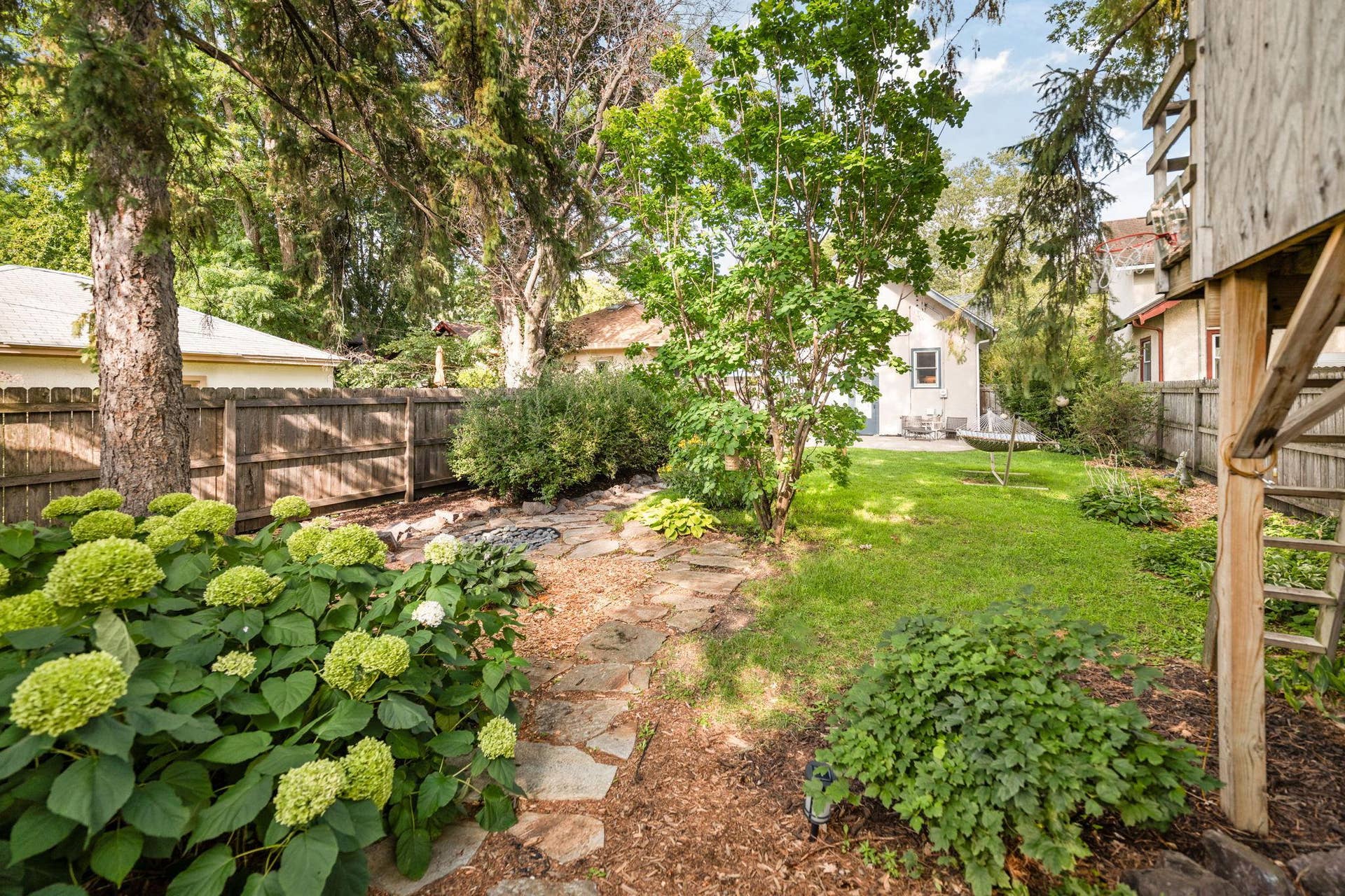 2410 35th Avenue S, 67, Minneapolis, MN 55406