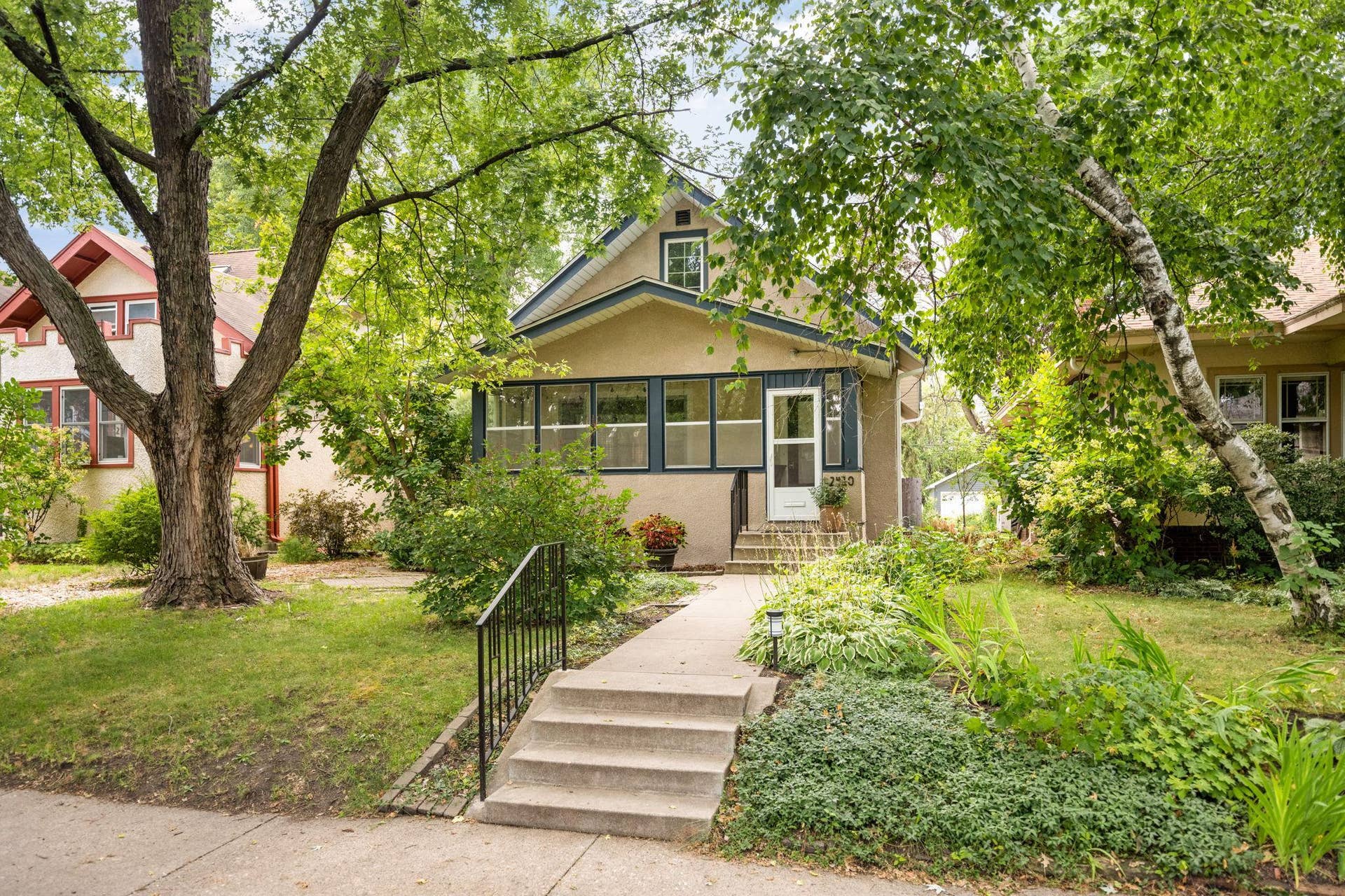 2410 35th Avenue S, 67, Minneapolis, MN 55406
