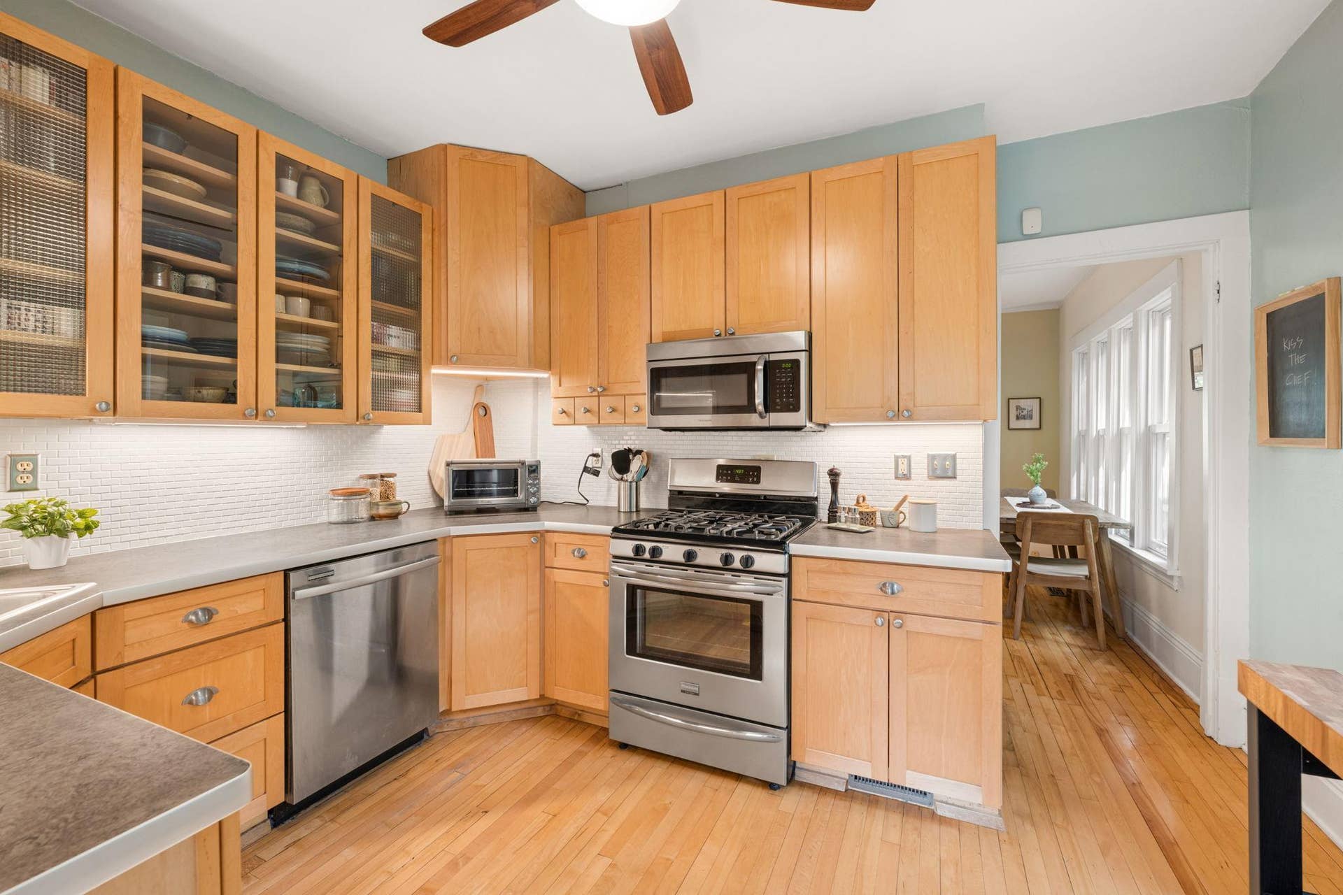 2410 35th Avenue S, 67, Minneapolis, MN 55406
