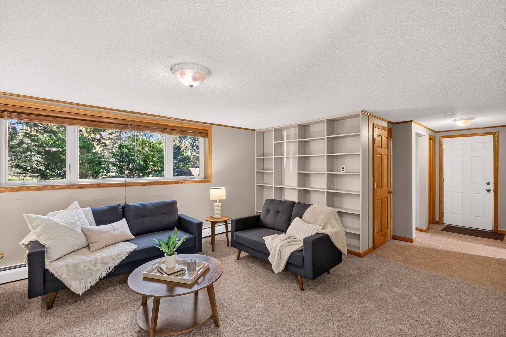 80_11213_River_Hills25 (1)_mls.jpg