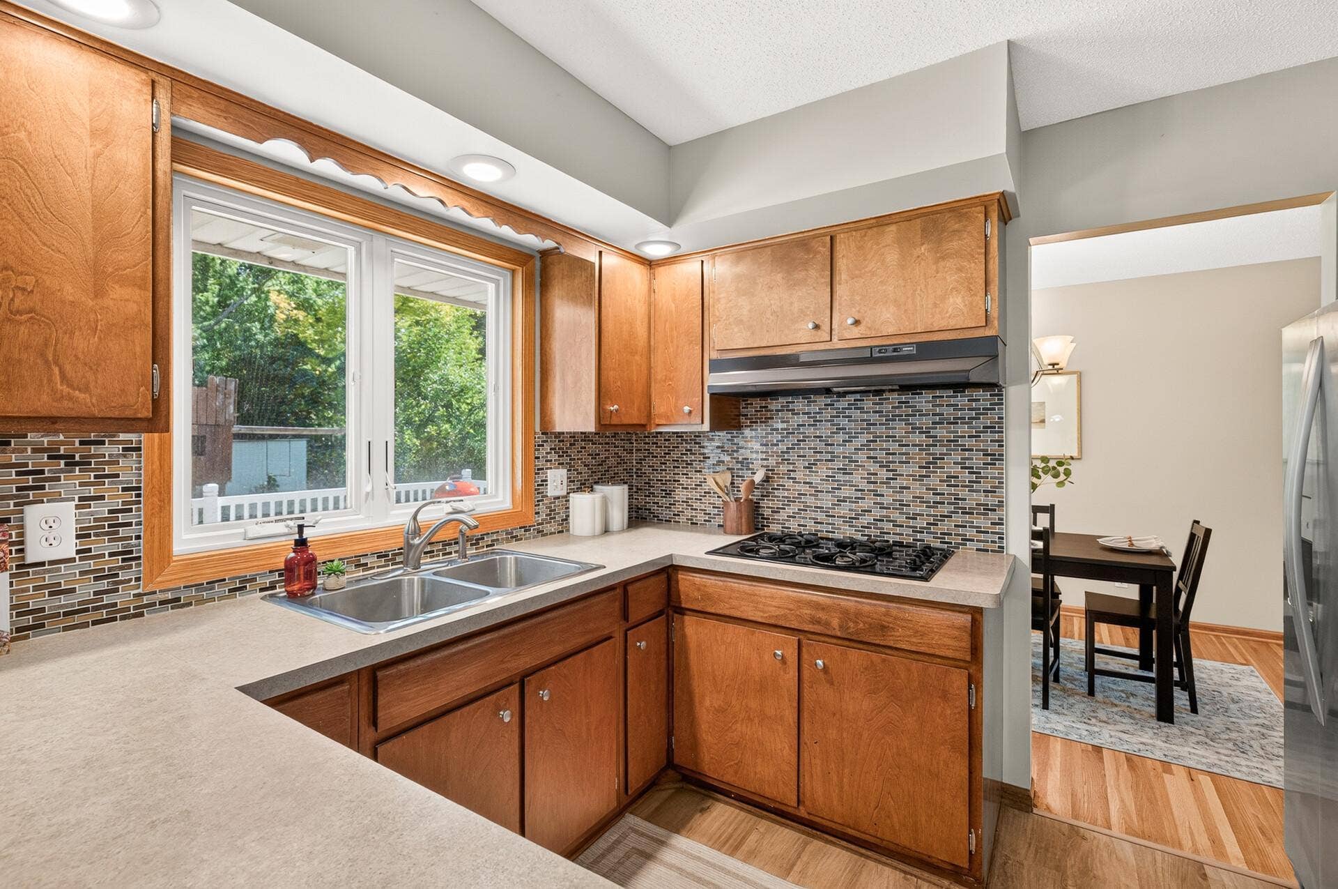64_11213_River_Hills9 (1)_mls.jpg