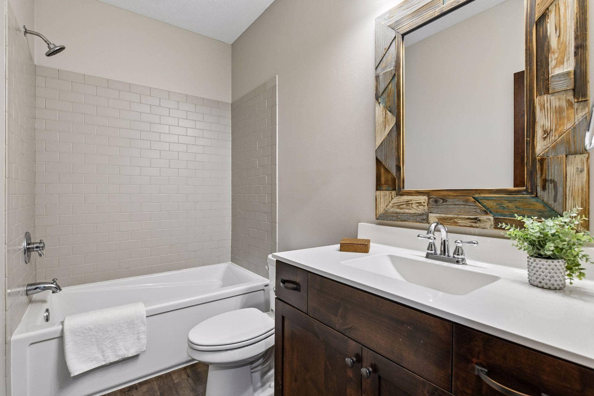 2444 Woods Drive, Victoria, MN 55386 Lower level full bathroom.