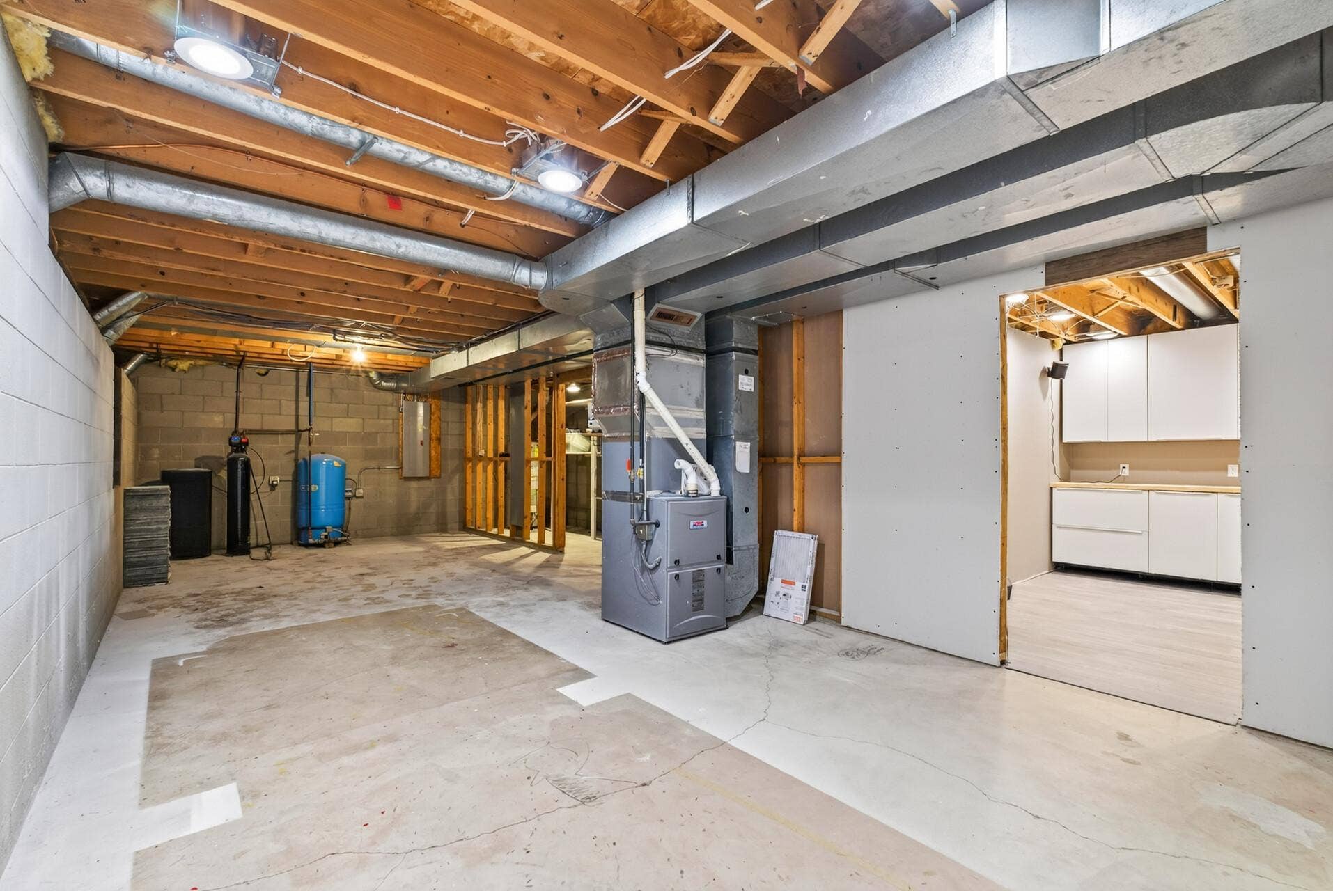 14797 192nd Avenue NW, Elk River, MN 55330 Unfinished Basement offers tons of potential!