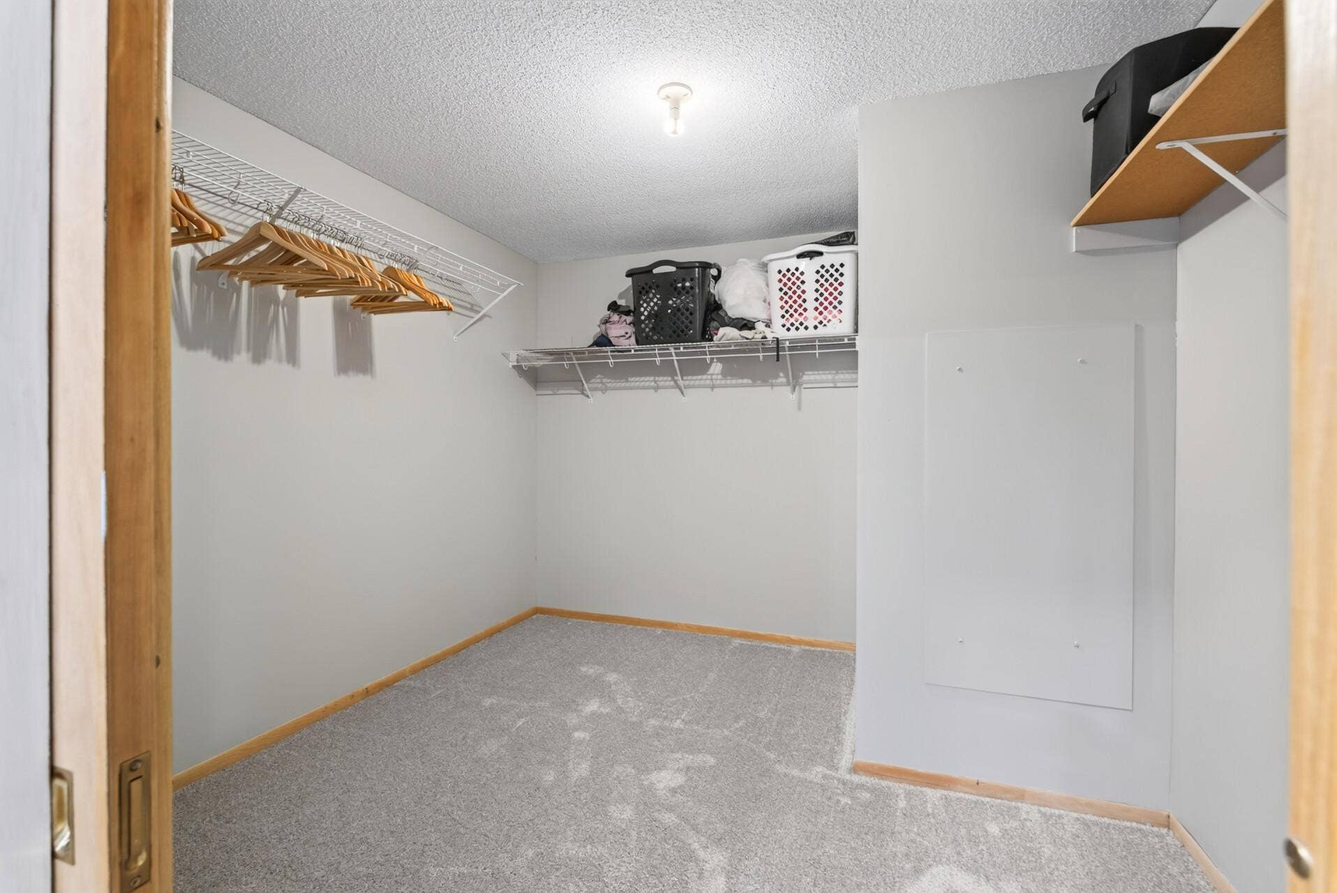 14797 192nd Avenue NW, Elk River, MN 55330 Primary Bedroom Walk-In Closet