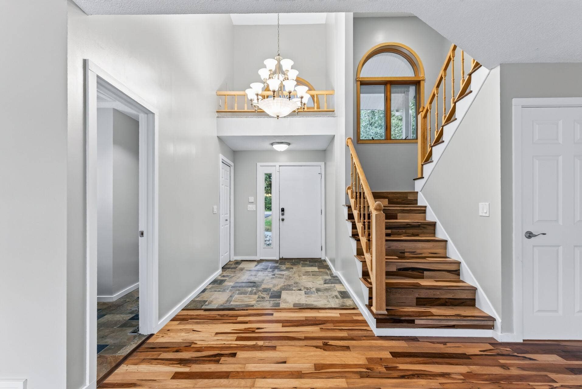 14797 192nd Avenue NW, Elk River, MN 55330 Front Entry. (Half Bathroom to the Left)