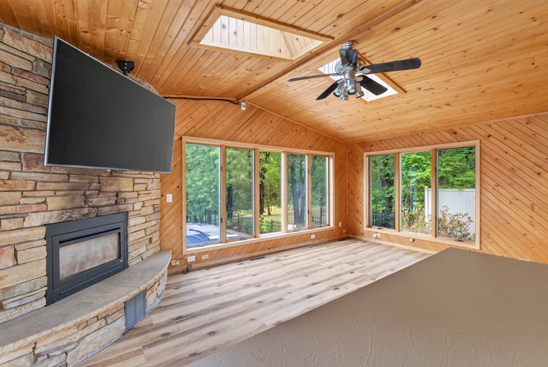 14797 192nd Avenue NW, Elk River, MN 55330 14797 192nd Avenue NW, Elk River, MN 55330