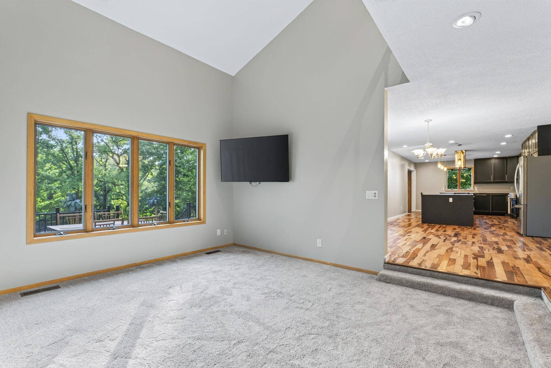 14797 192nd Avenue NW, Elk River, MN 55330 Living Room