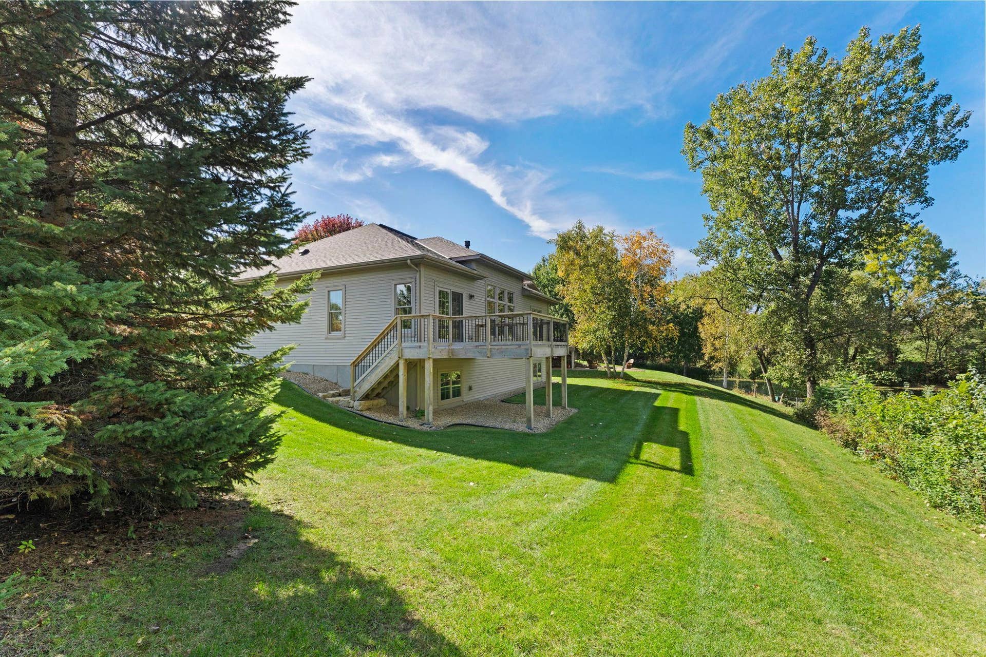 301 Canyon Boulevard, Hudson, WI 54016