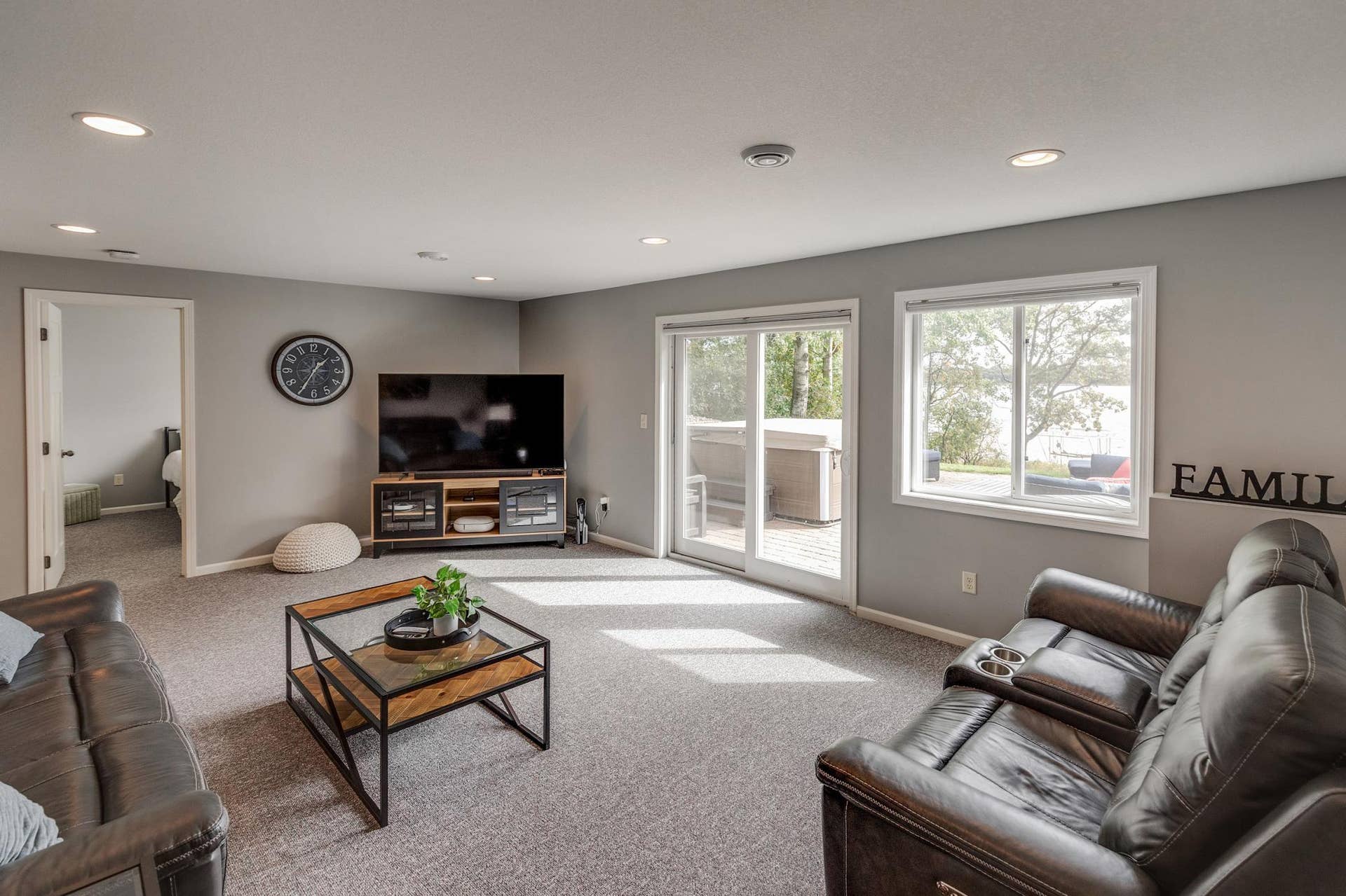 13184 Timberlane Drive, Baxter, MN 56425 13184 Timberlane Drive, Baxter, MN 56425