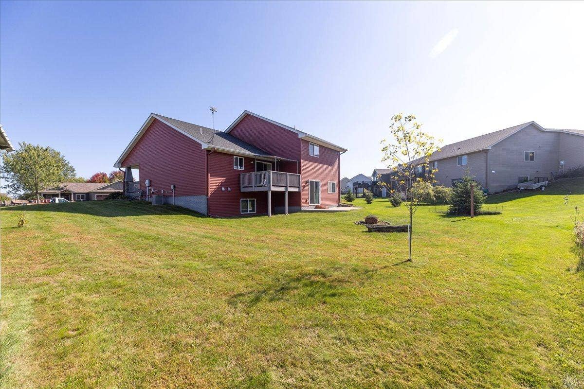 1125 Wyoming Street, Roberts, WI 54023 09-009.jpg