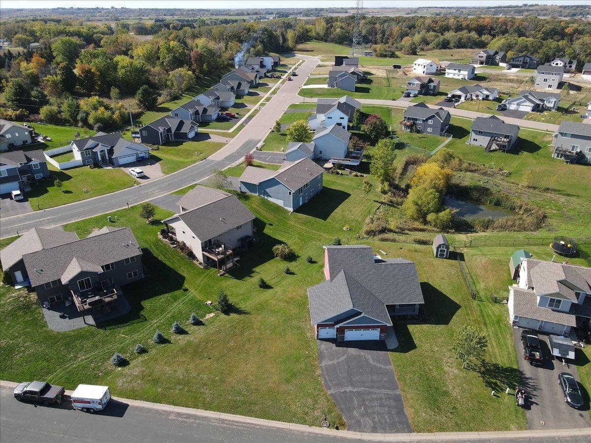 1125 Wyoming Street, Roberts, WI 54023 03-003.jpg