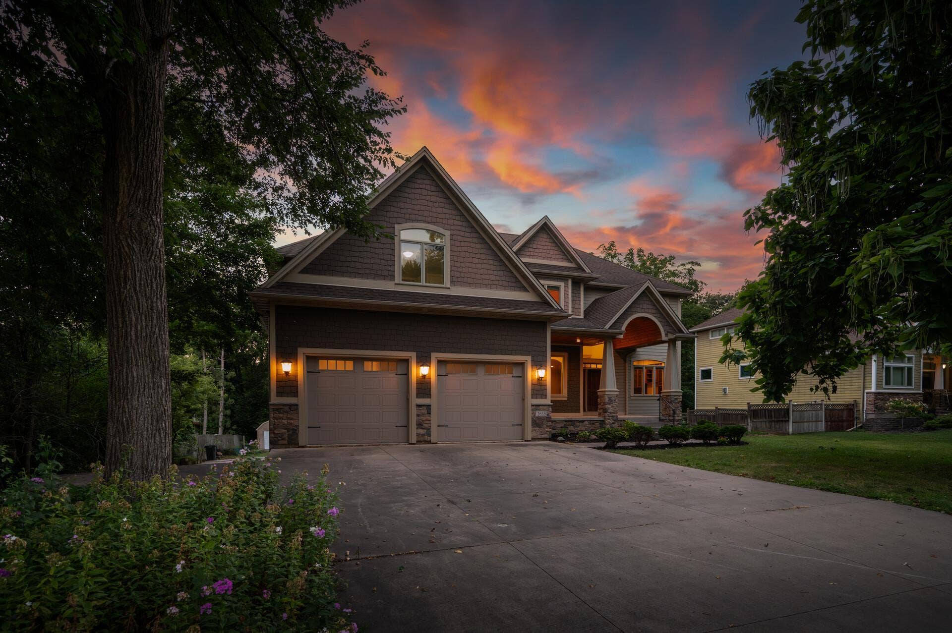 2635 Nathan Lane N, Plymouth, MN 55441