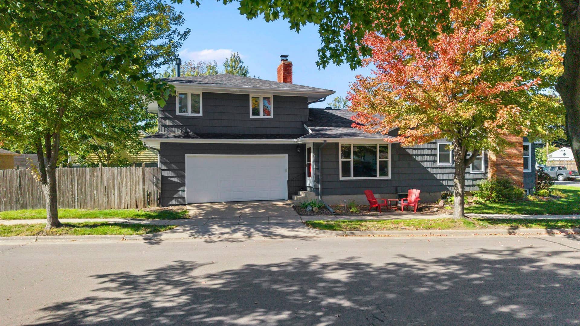 2001 W 61st Street, 1, Minneapolis, MN 55419 16-web-or-mls-2001 W 61st St-414.jpg
