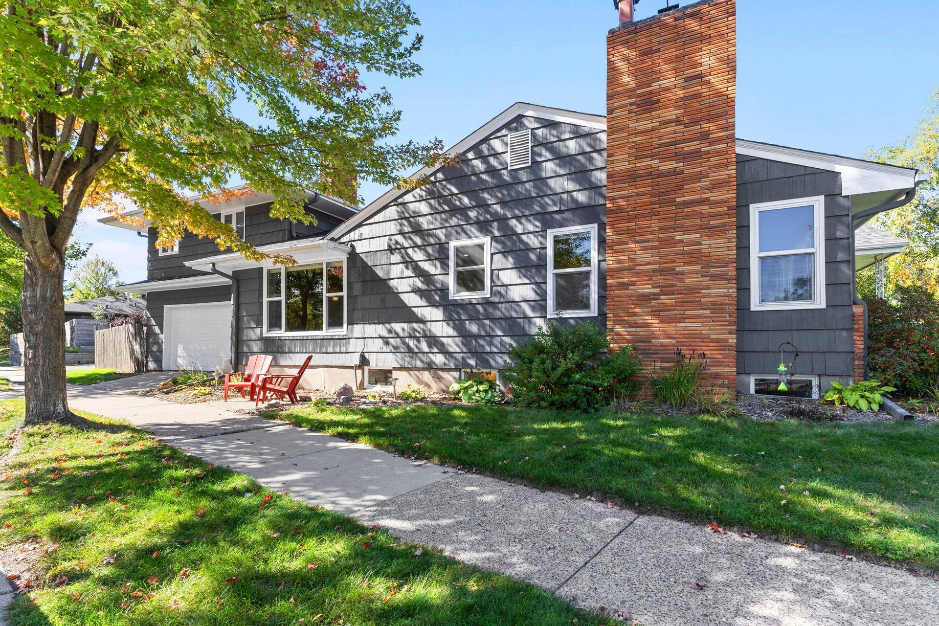 2001 W 61st Street, 1, Minneapolis, MN 55419 15-web-or-mls-2001 W 61st St-24.jpg